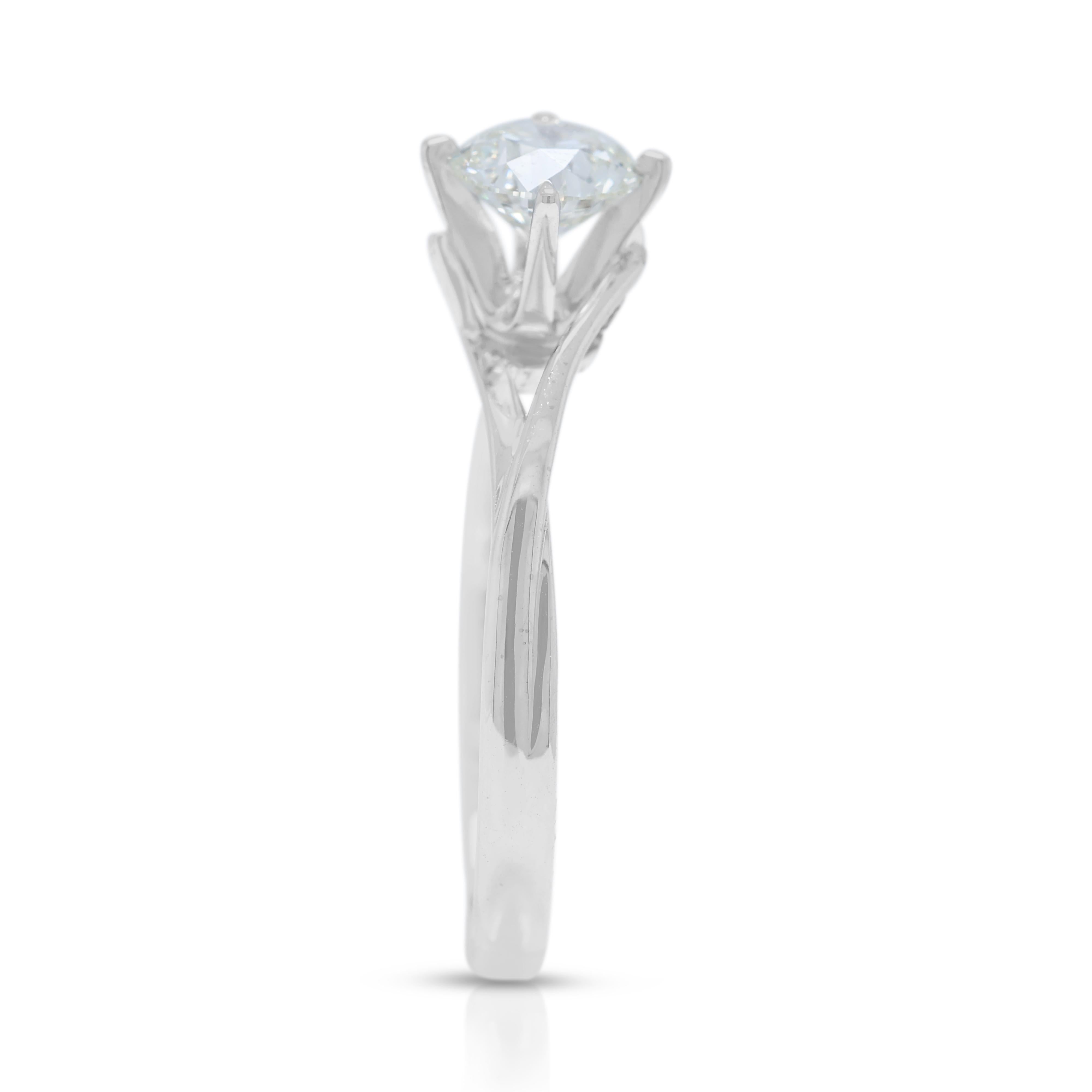 Bague solitaire brillante de 0,51 carat en or blanc 18 carats en vente 1