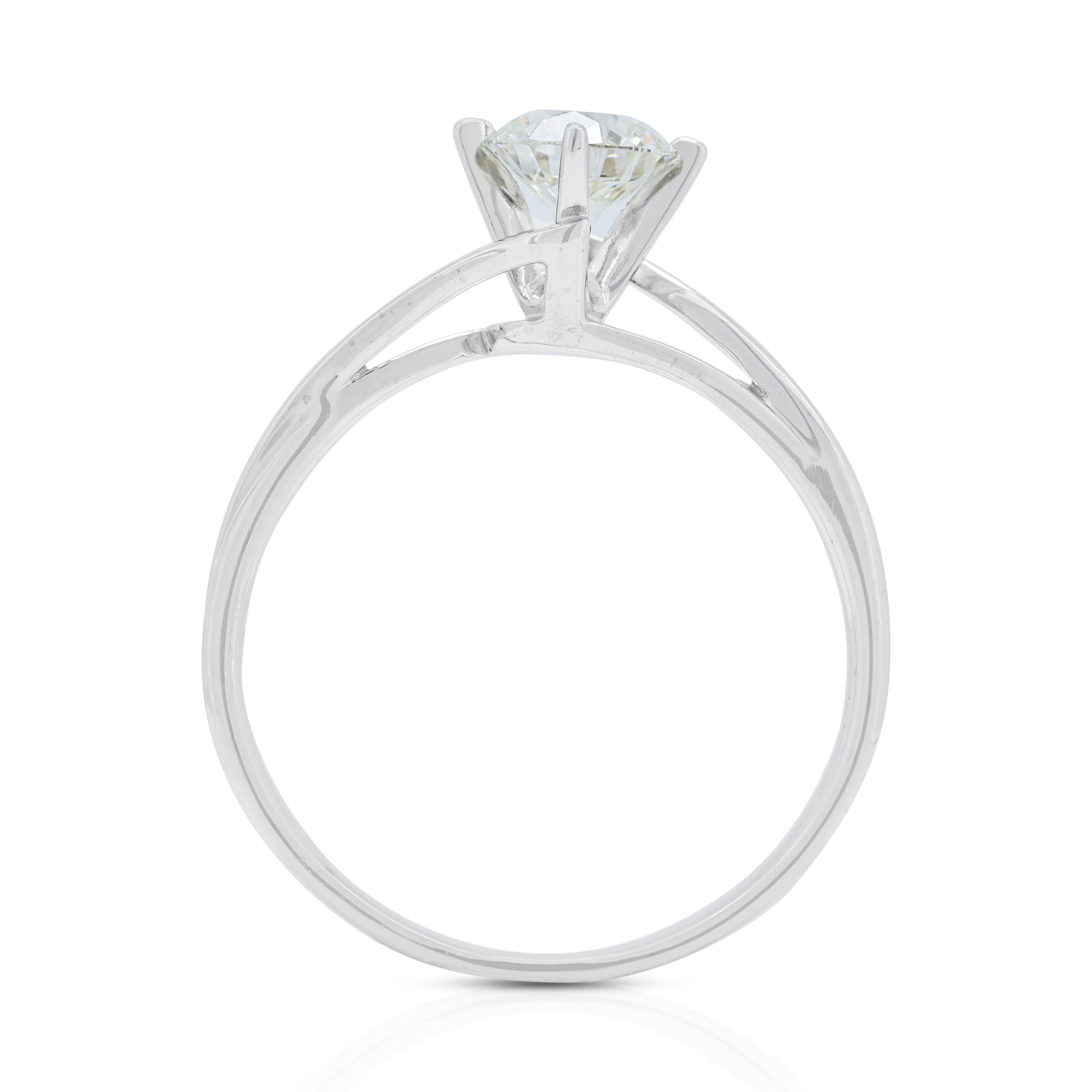 Bague solitaire brillante de 0,51 carat en or blanc 18 carats en vente 2