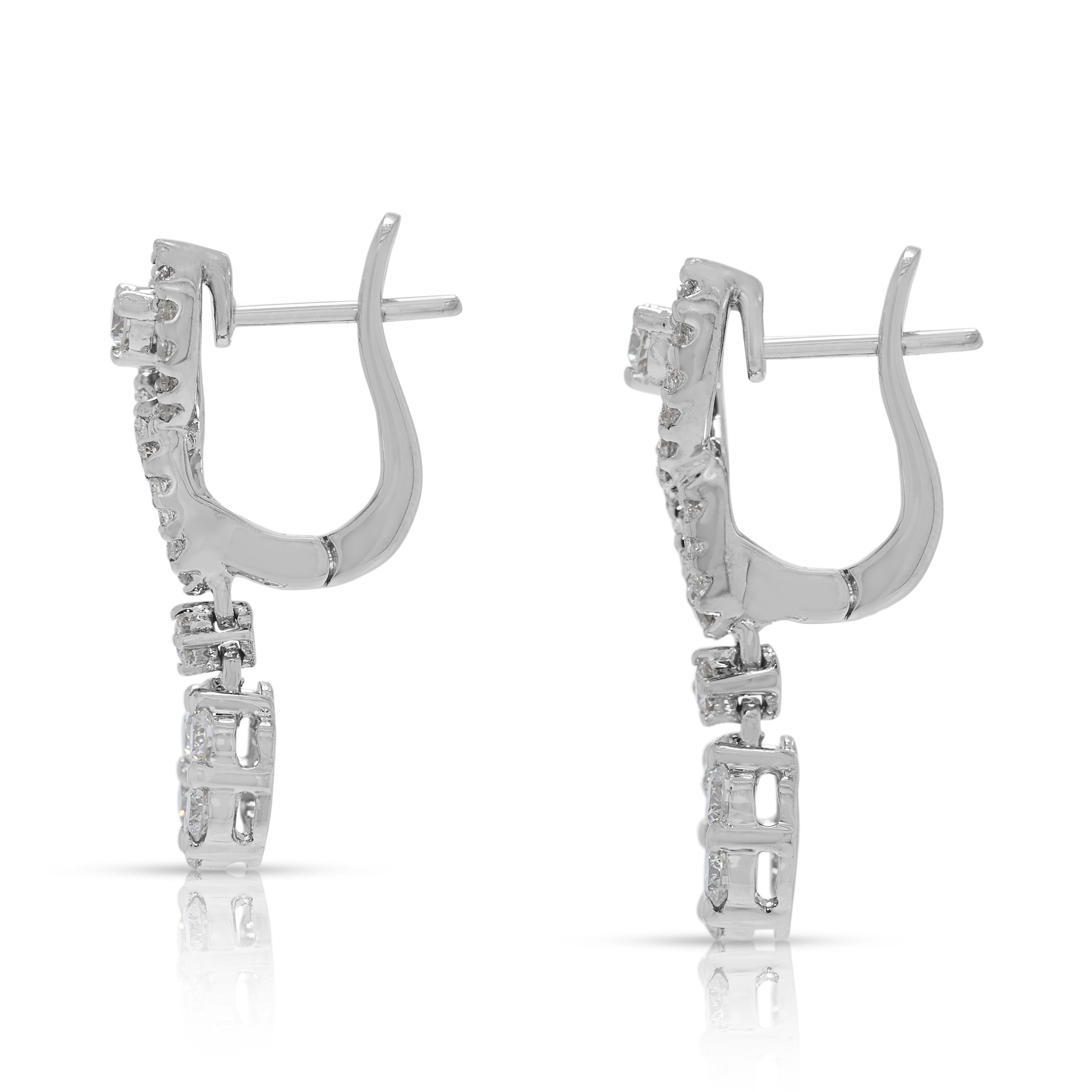 Boucles d'oreilles pendantes en or blanc 18 carats avec diamant Brilliante 0.58ct Pour femmes en vente