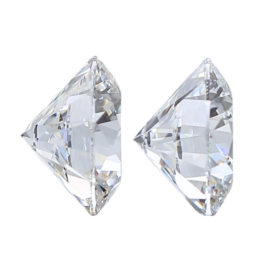 Women's Brilliant 0.85ct Ideal Cut Pair of Diamonds - GIA Certified For Sale