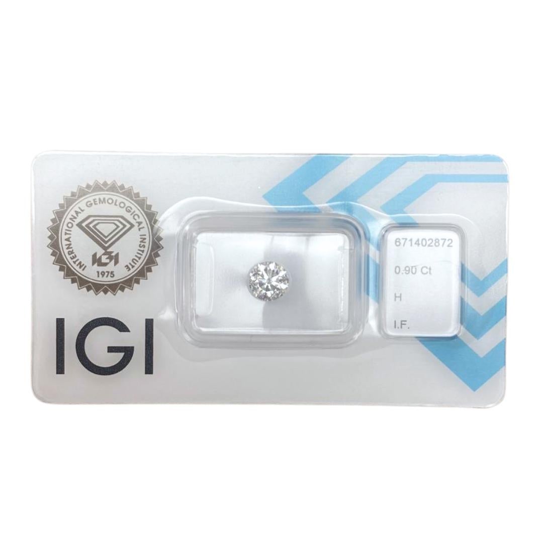 Brillant 0.90ct dreifach exzellenter Idealschliff rund geformter Diamant - IGI zertifiziert

Dieser atemberaubende runde Brillant von 0,90 Karat ist die perfekte Wahl für jede Schmuckfassung und bietet außergewöhnliche Brillanz und Eleganz. Dieser