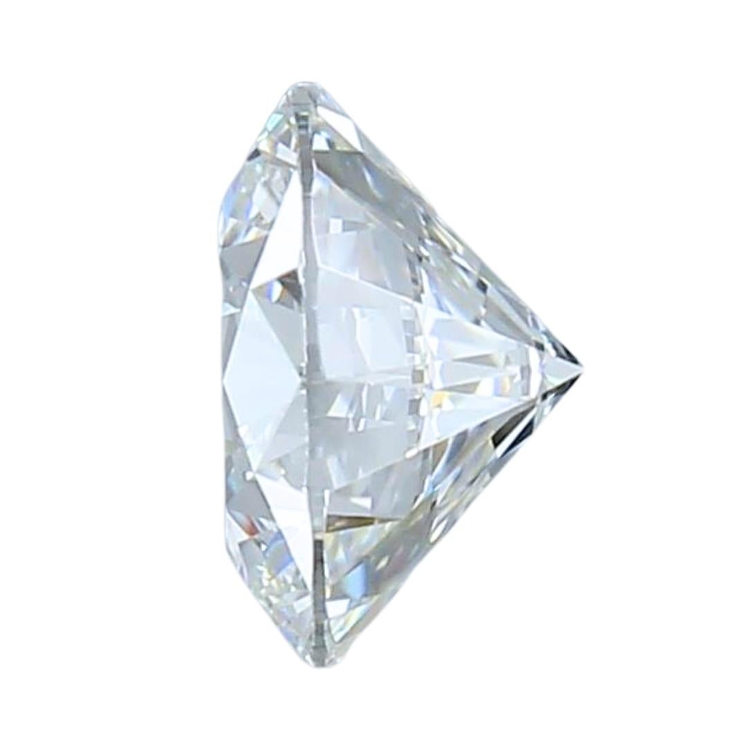 Women's Brilliant 0.90ct Triple Excellent Ideal Cut Round-Shaped Diamond - IGI Certified For Sale