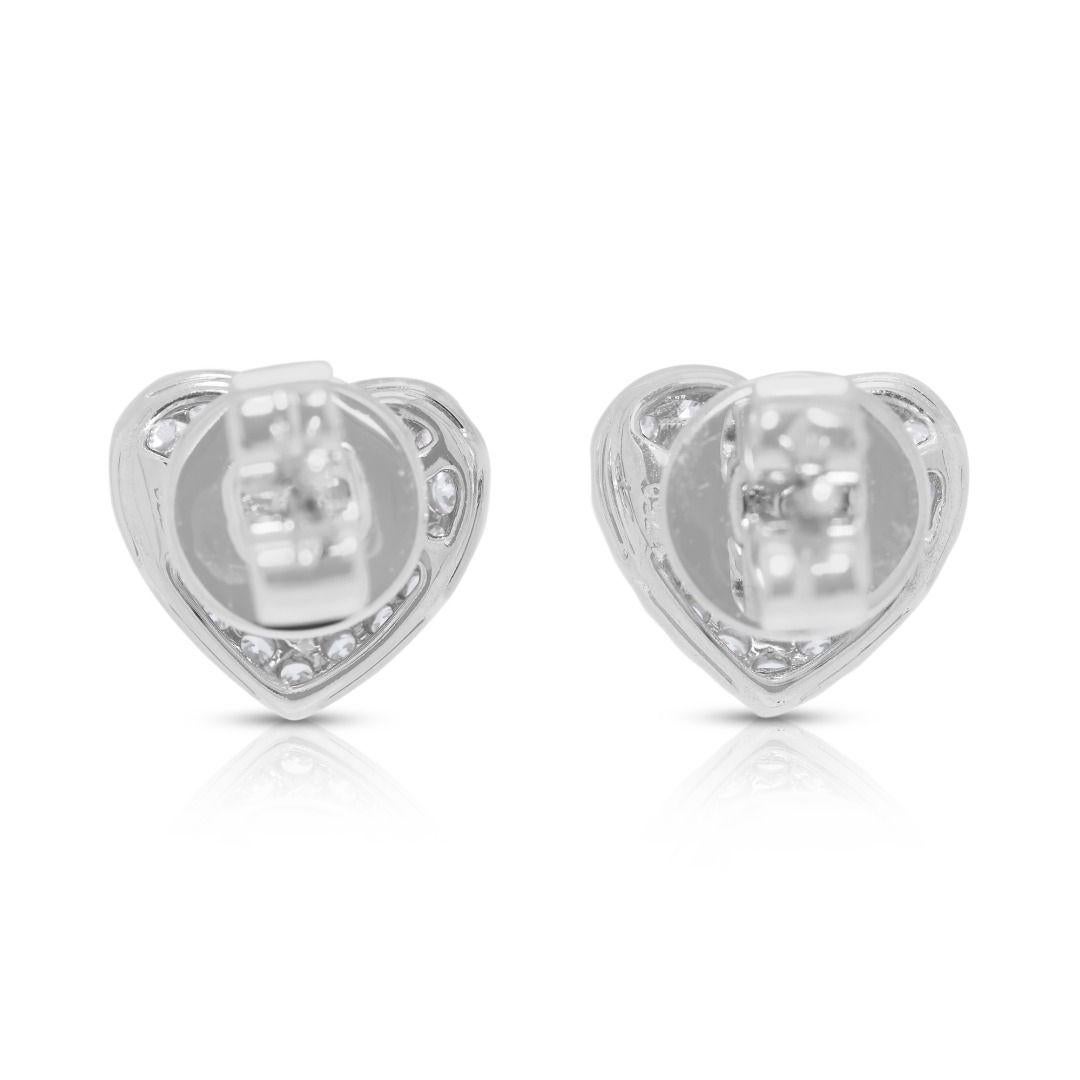 Brilliant 0.99ct Natural Diamond Heart Earrings in 18K White Gold in vendita 1