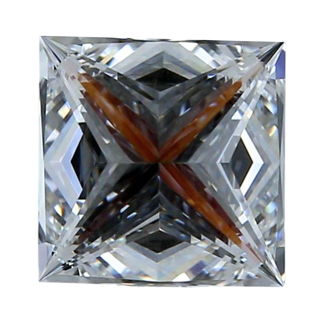 Brilliant 1.01ct Ideal Cut Princess Cut Diamond - IGI Certified For Sale 2