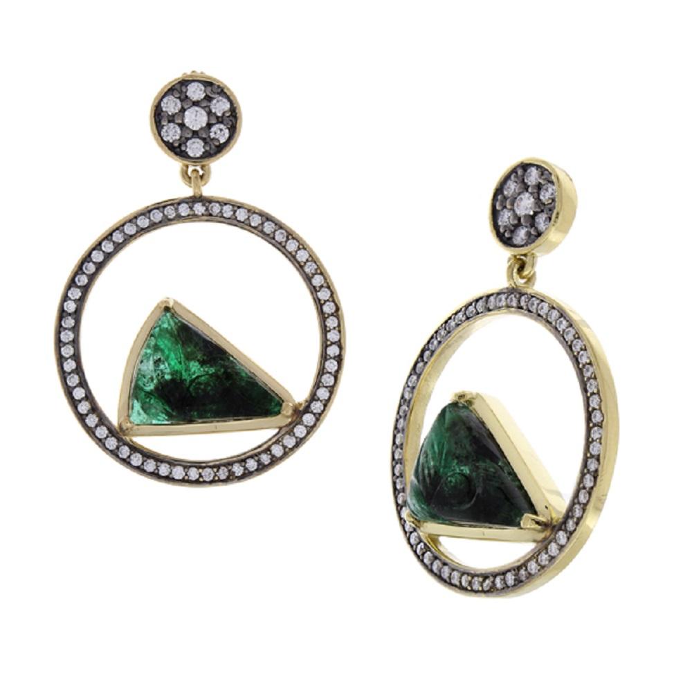 Pendientes de oro amarillo de 18 quilates con esmeralda verde brillante de 11,25 quilates y diamantes Corte esmeralda en venta