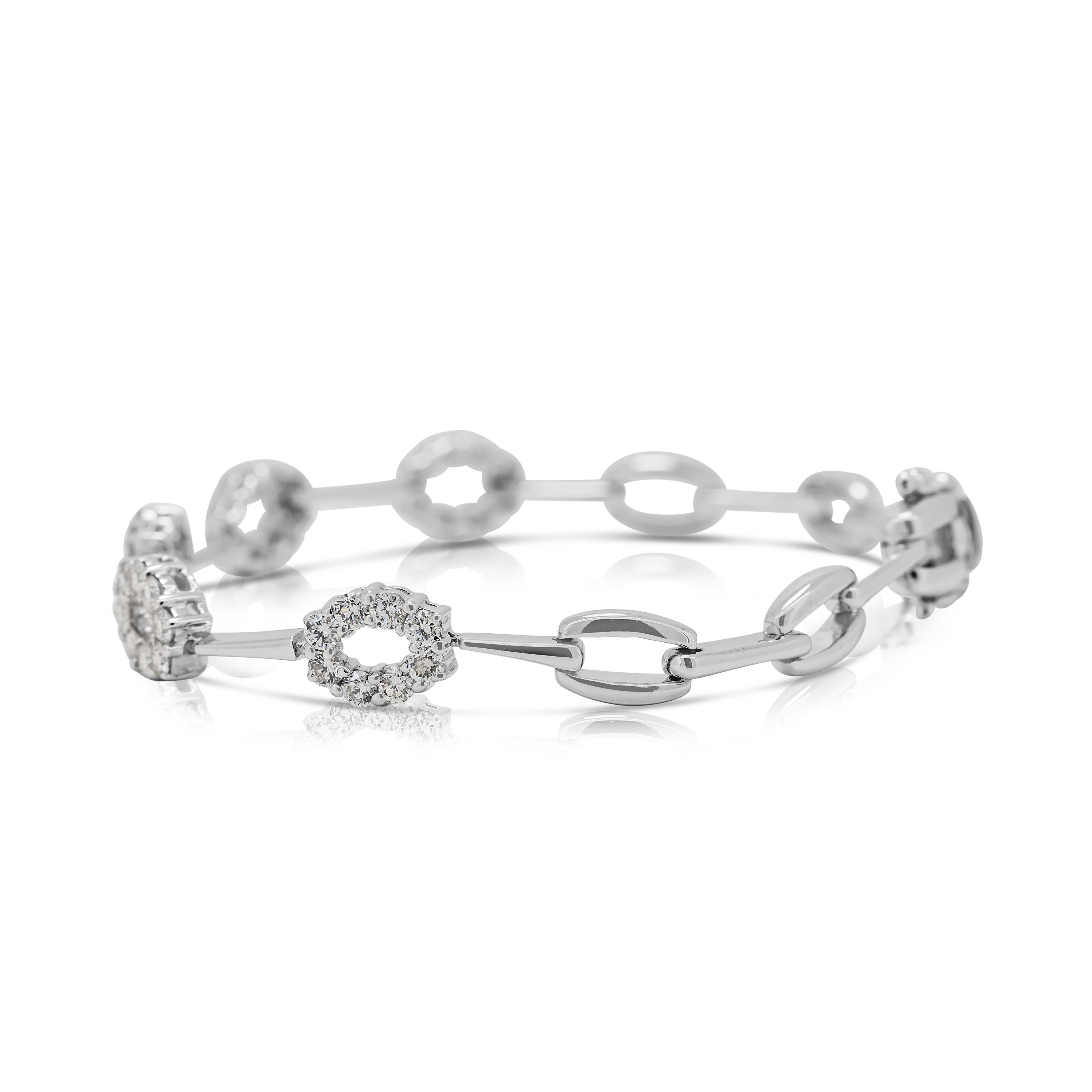 Brilliant 1.2ct Natural Diamond Bracelet in 18K White Gold In Excellent Condition For Sale In רמת גן, IL
