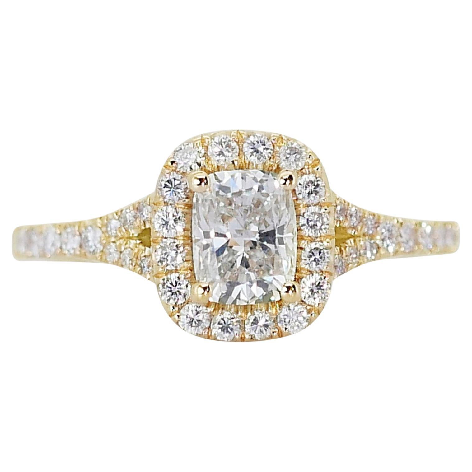 Brilliant 1.33ct Diamond Halo Ring in 18k Yellow Gold – GIA Certified For Sale