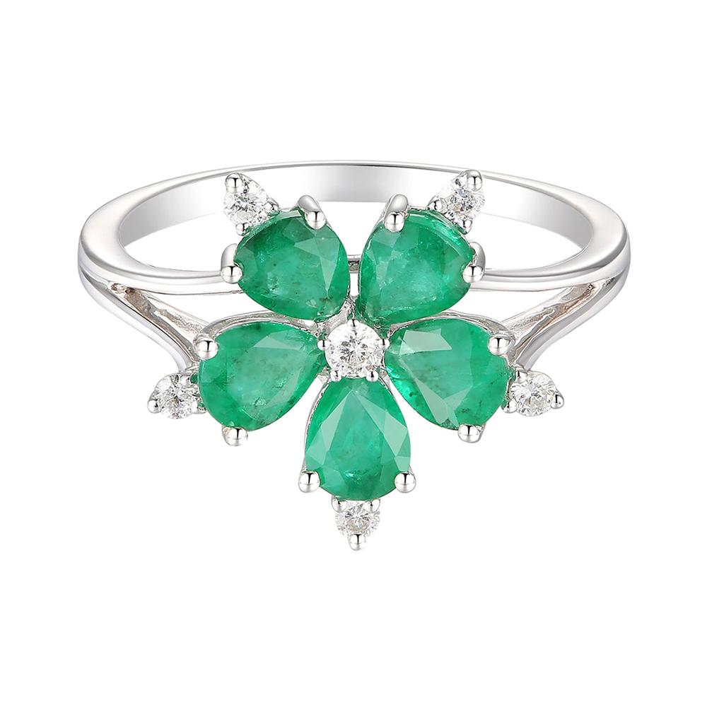 Brilliant 14 Karat White Gold, Diamond, and Emerald Flower Ring For Sale
