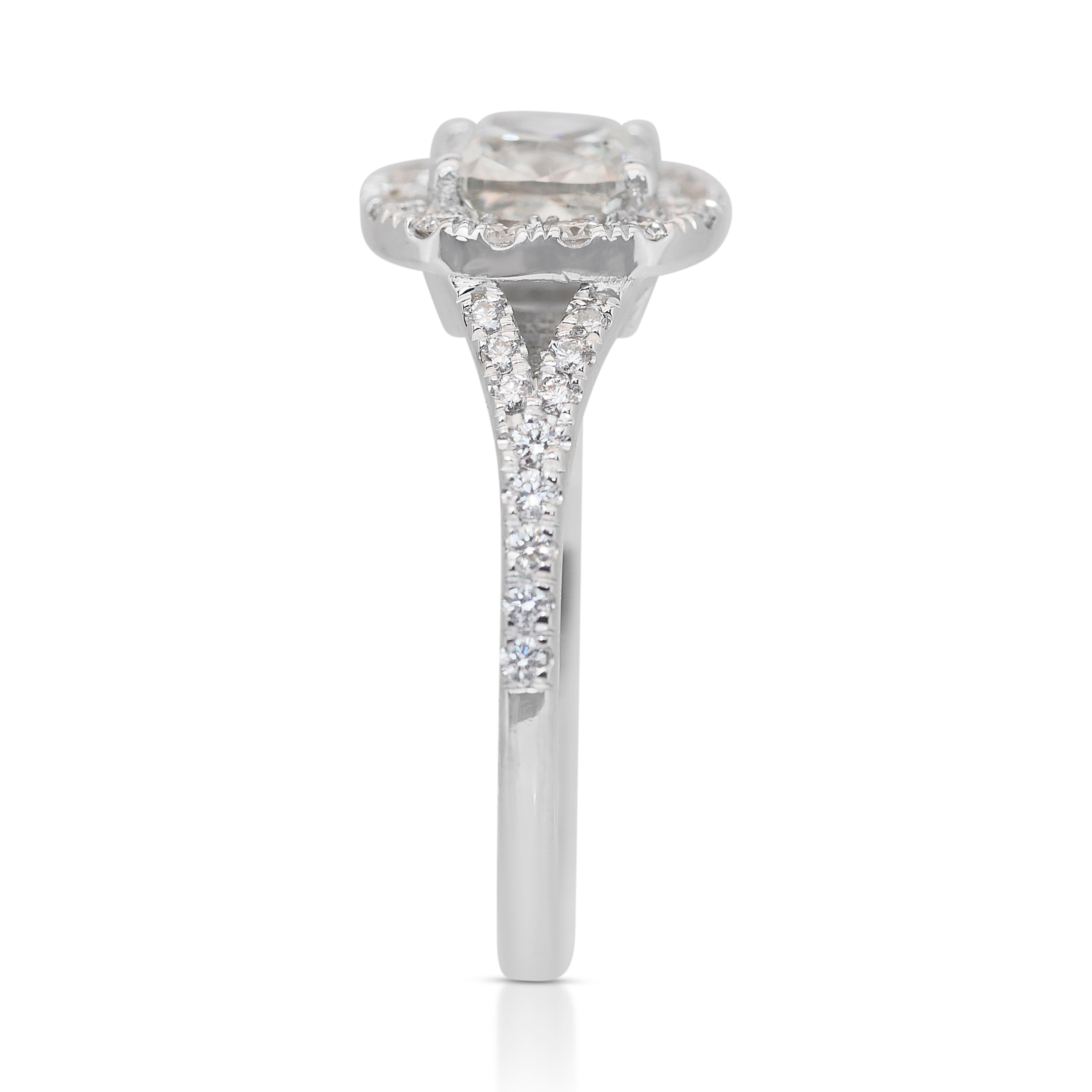 Brillant 1,45ct Diamant Halo Ring in 18k Weißgold - IGI zertifiziert im Angebot 1
