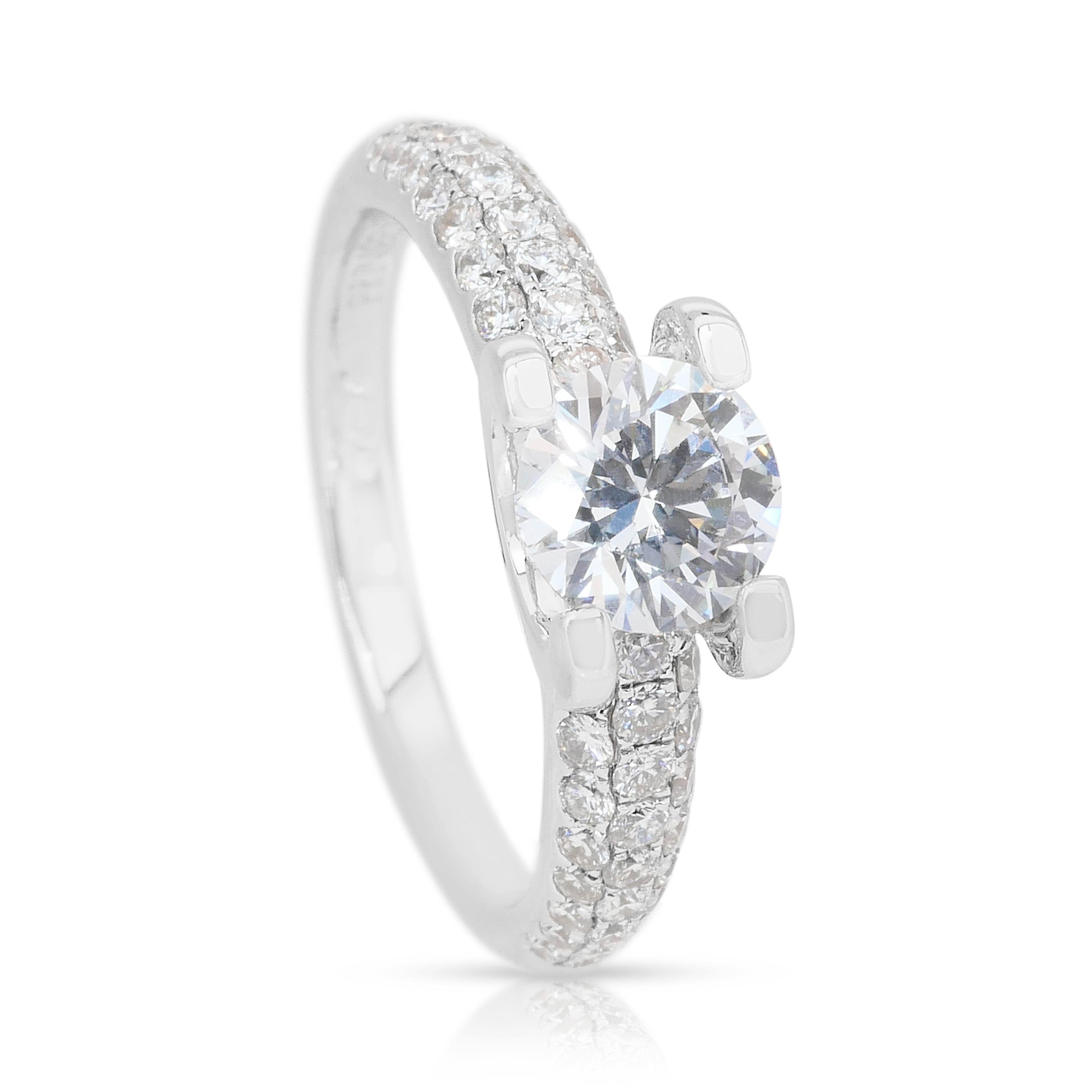 Brilliant 1.75ct Diamonds Pave Ring in 18k White Gold - IGI Certified en vente 3