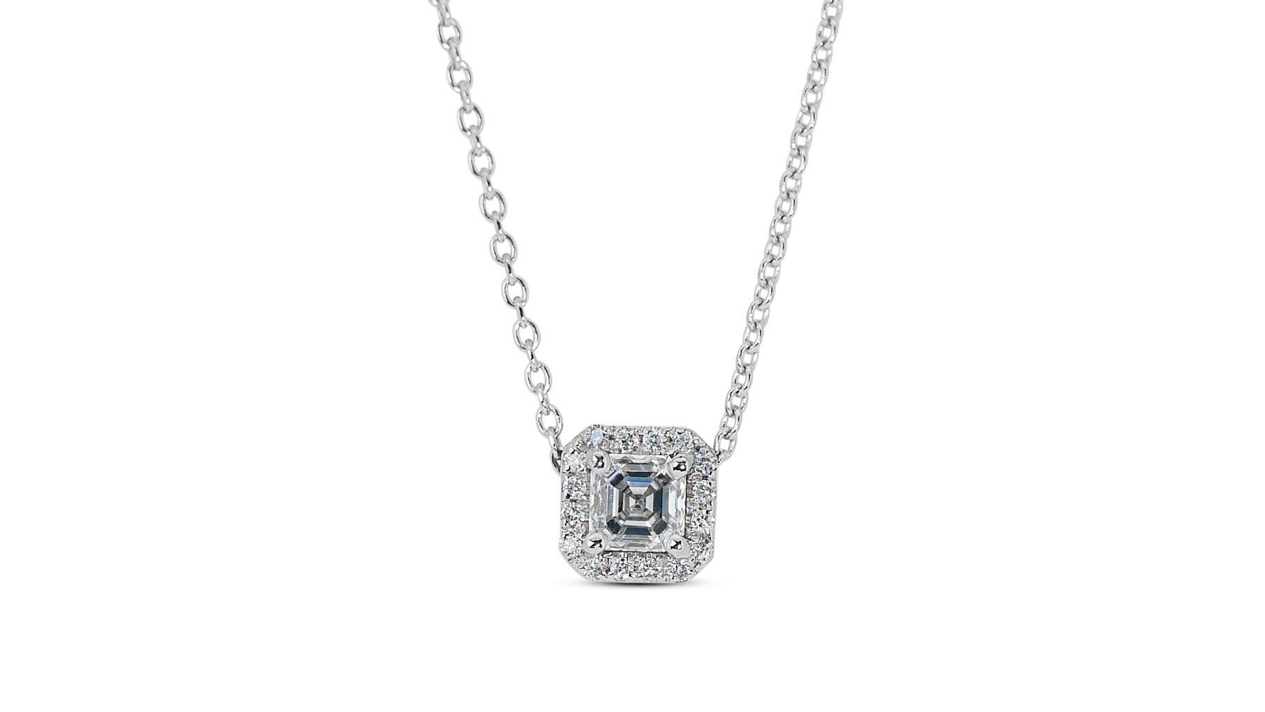 Brilliant 18k White Gold Natural Diamond Halo Necklace w/0.91 ct - GIA Certified

Embrace timeless elegance with this brilliant diamond halo pendant necklace, meticulously crafted in stunning 18k white gold. At the heart of the ring lies a brilliant