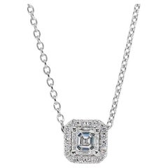 Brilliant 18k White Gold Natural Diamond Halo Necklace w/0.91 ct - GIA Certified