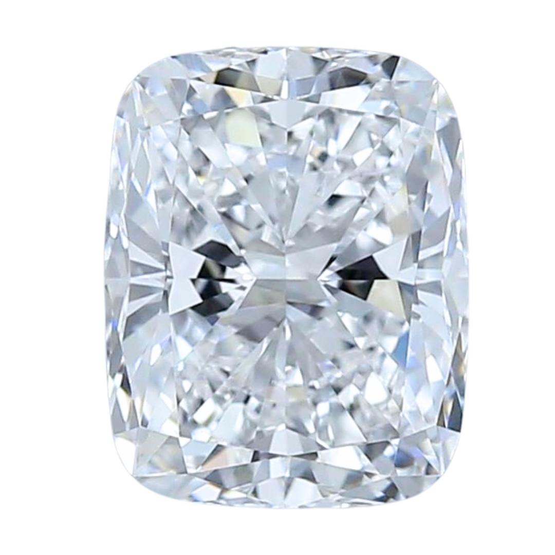 Brilliante 2.01ct Doppio Eccellente Taglio Ideale a forma di Cuscino - GIA in vendita 2