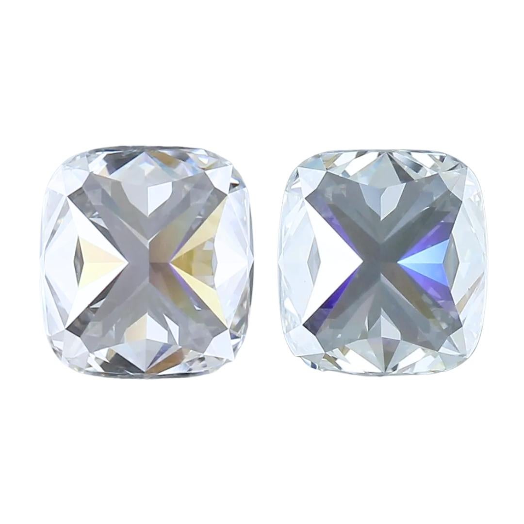Brilliante 2,06ct doppio eccellente taglio ideale Coppia di diamanti a forma di cuscino In condizioni Nuovo in vendita a רמת גן, IL