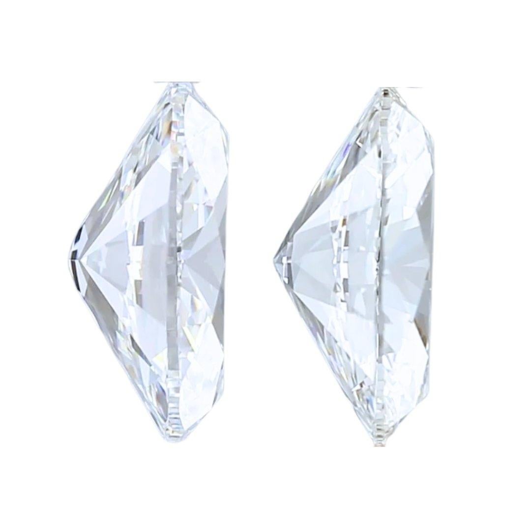 Donna Coppia di diamanti ovali Nature da 2,32 carati - certificati GIA in vendita