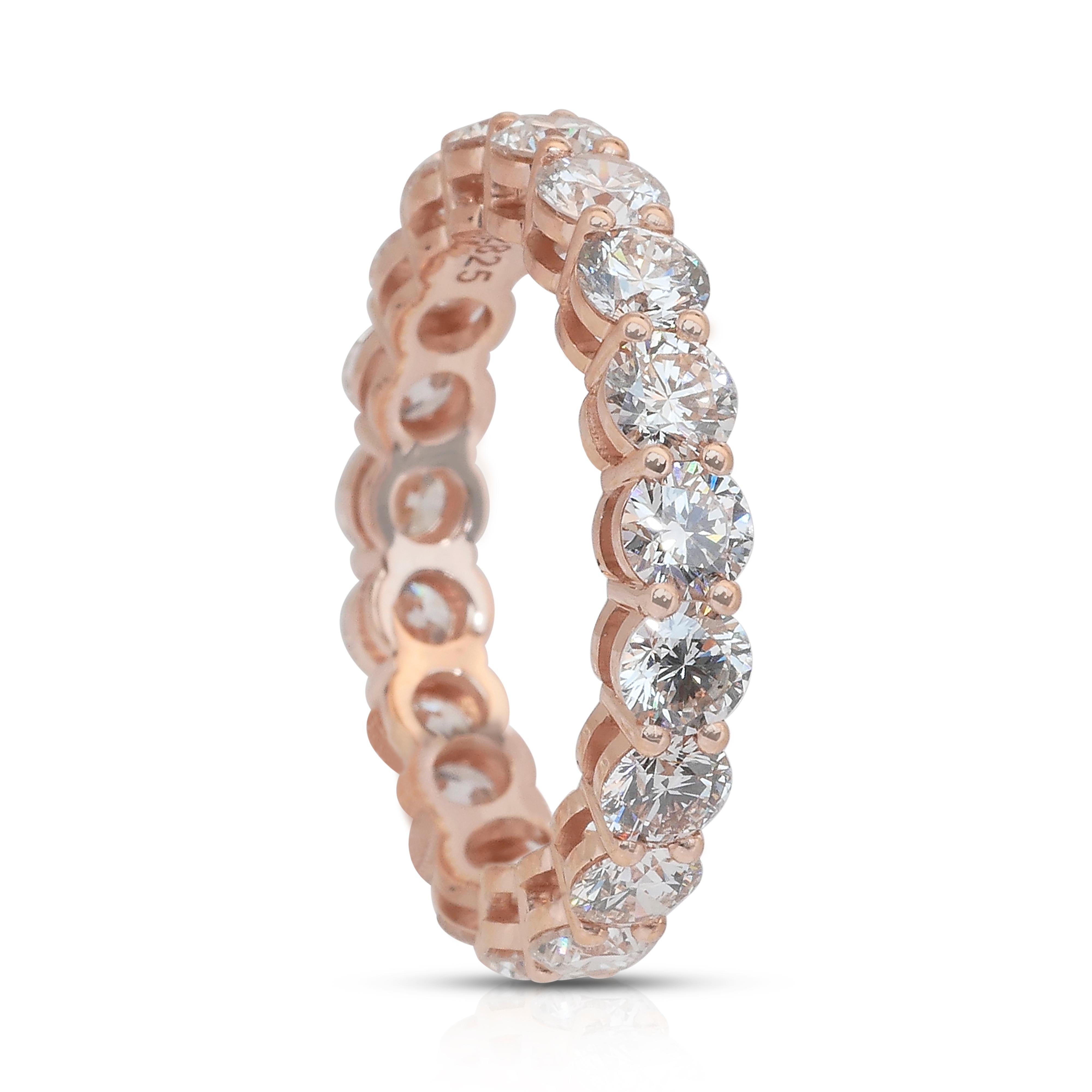 Brilliant 3.88ct Diamonds Eternity Ring in 18k Rose Gold - IGI Certified im Angebot 2