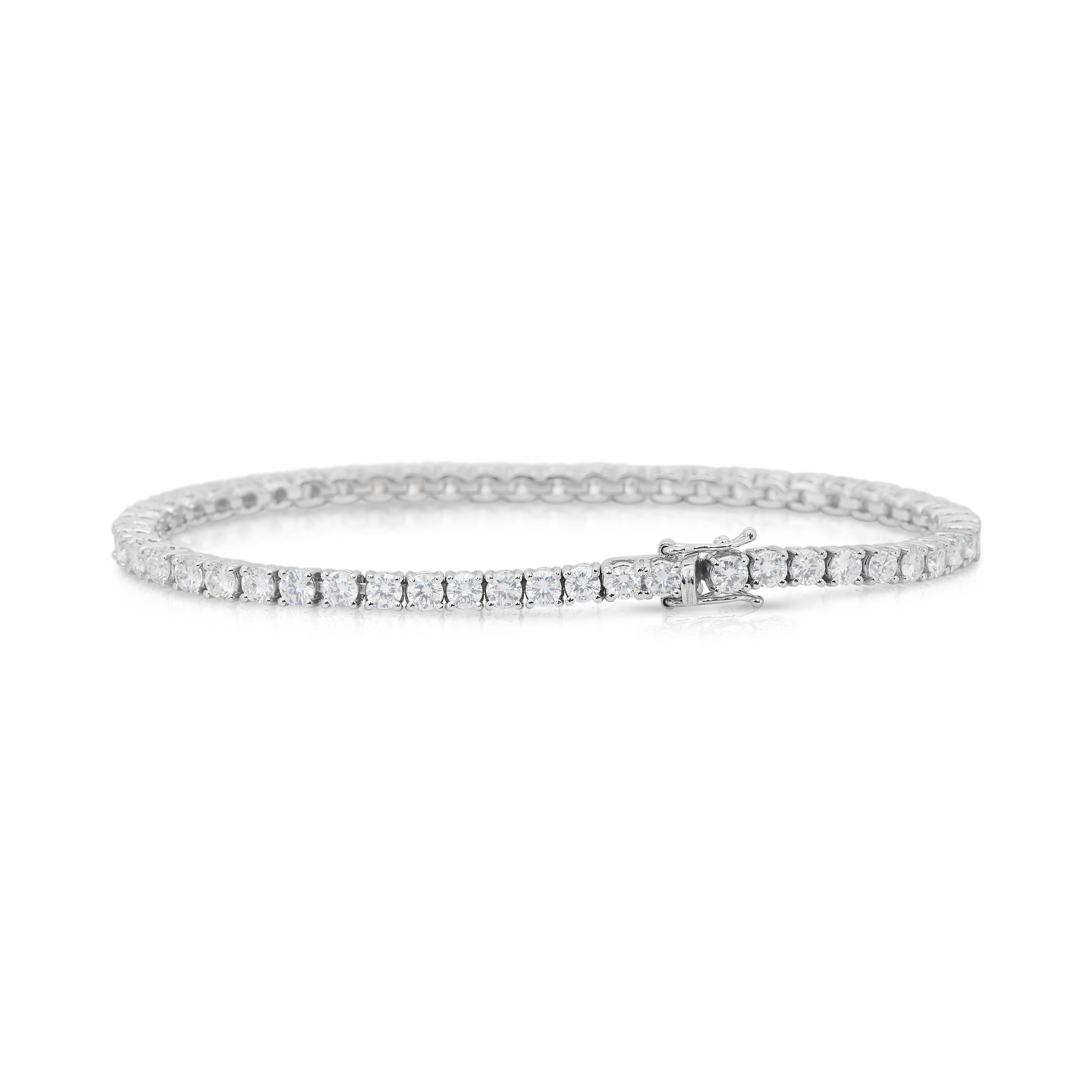 Brilliant 6.46ct Diamonds Tennis Bracelet in 18k White Gold - IGI Certified Corte redondo en venta