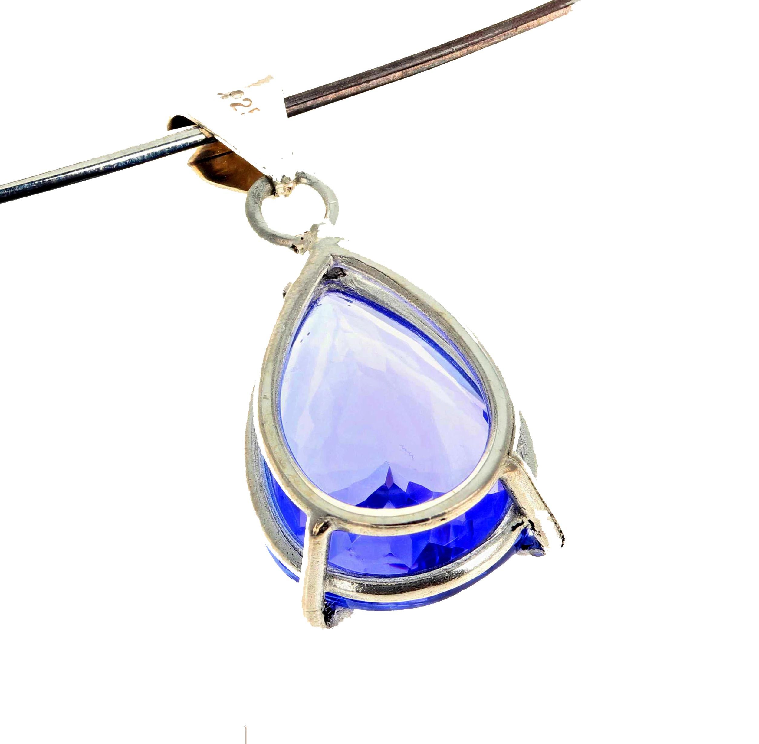 AJD BREATHTAKING Glittering Large REAL 6.9 Ct Tanzanite Sterling Silver Pendant For Sale 1