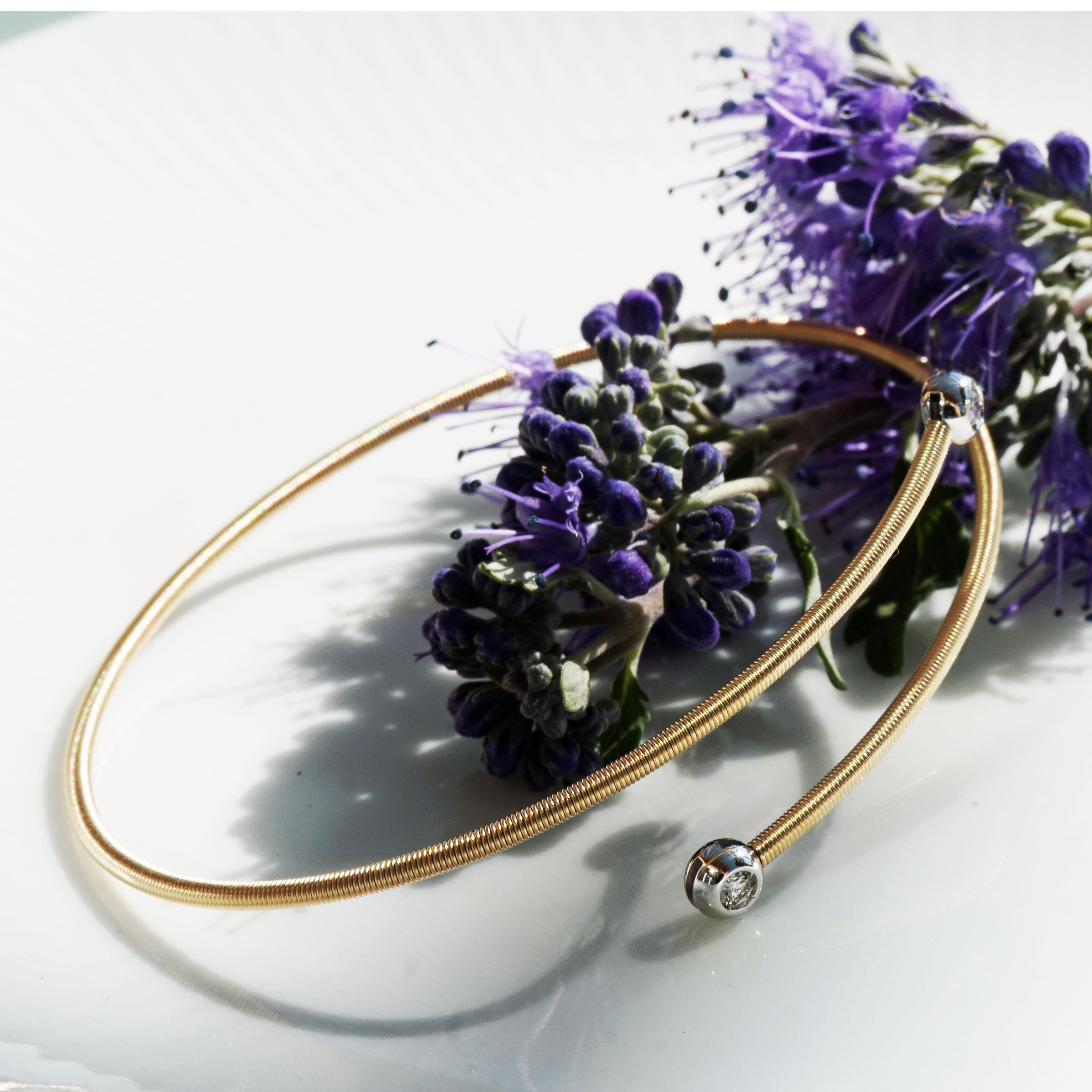 Brilliante Armband Efeu Gold Wire Wrapping Deutsche Präzision  im Angebot 1