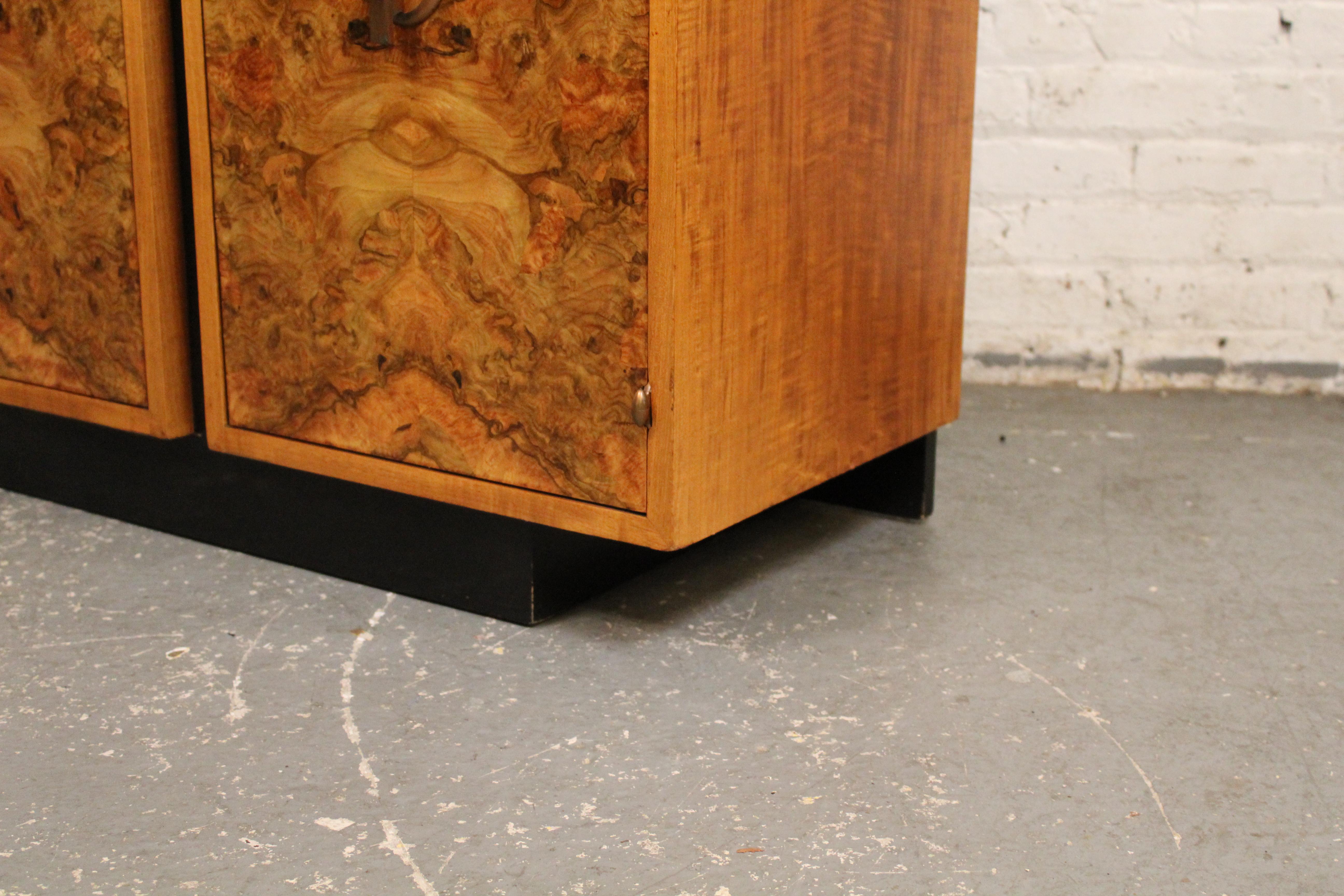 Brilliant Burl Art Deco Display Case For Sale 8