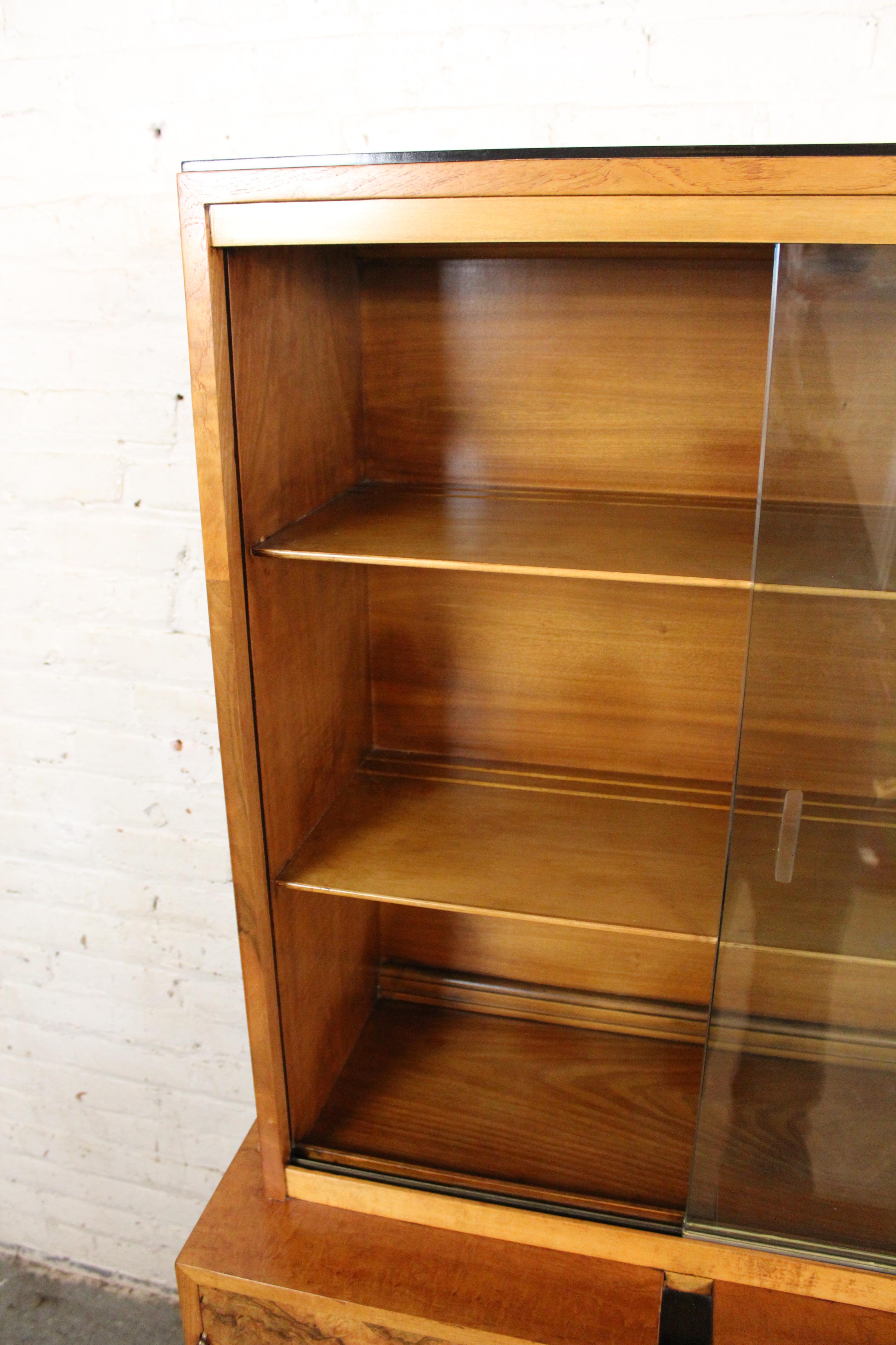 Brilliant Burl Art Deco Display Case For Sale 4