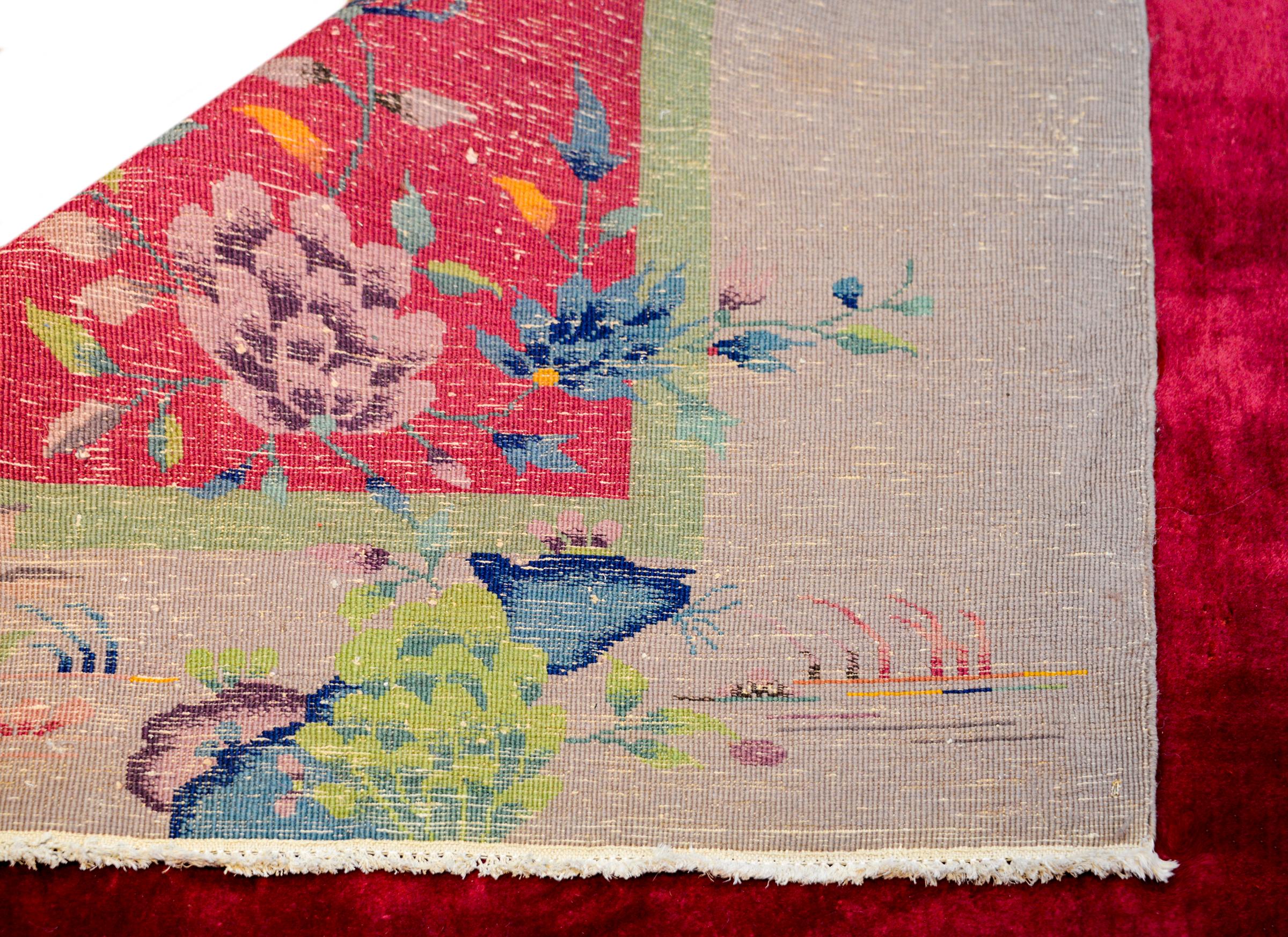 Brillanter chinesischer Art-Déco-Teppich (Wolle) im Angebot