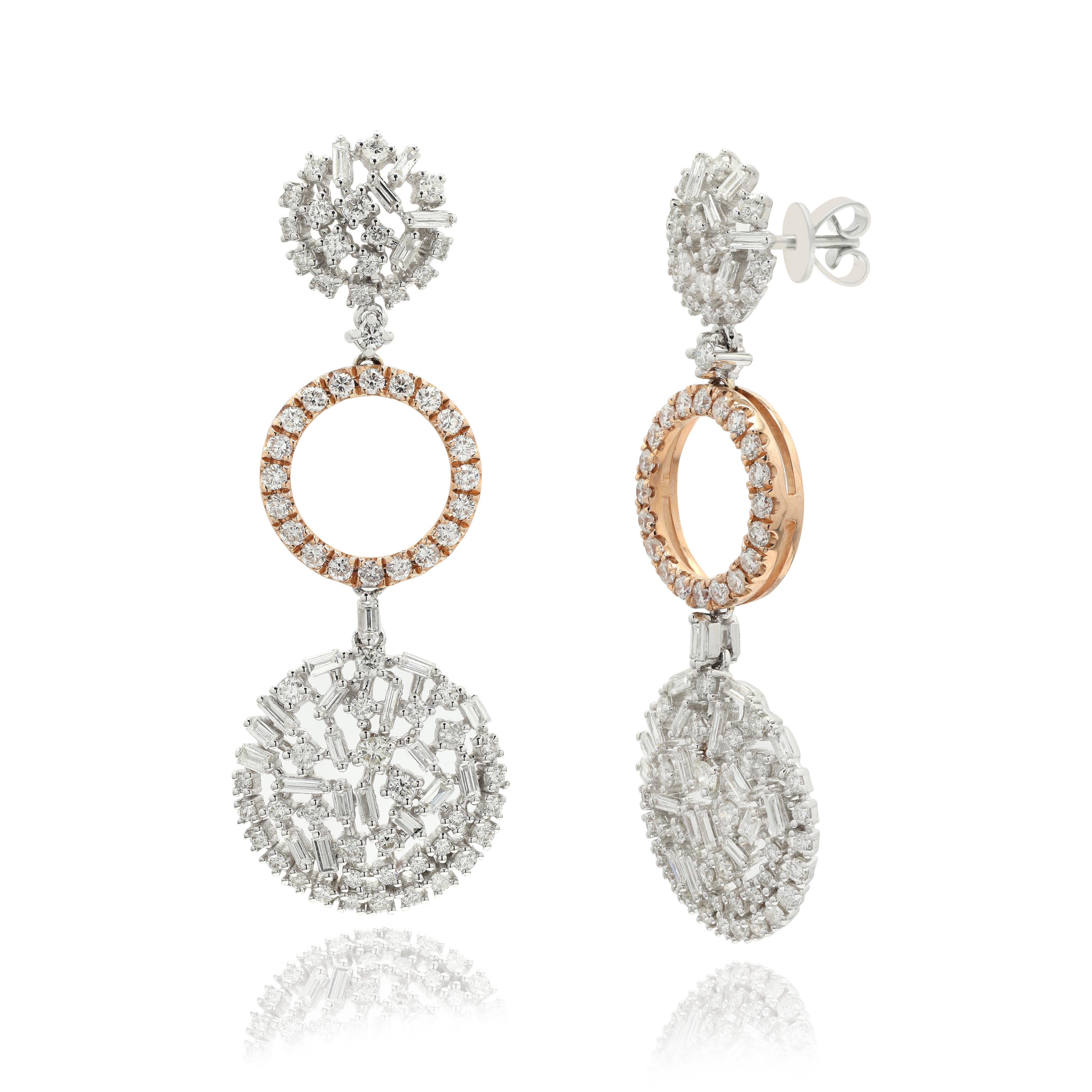 Moderne Boucles d'oreilles pendantes éblouissantes en or blanc massif 14 carats avec 2,34 ct de diamant en vente