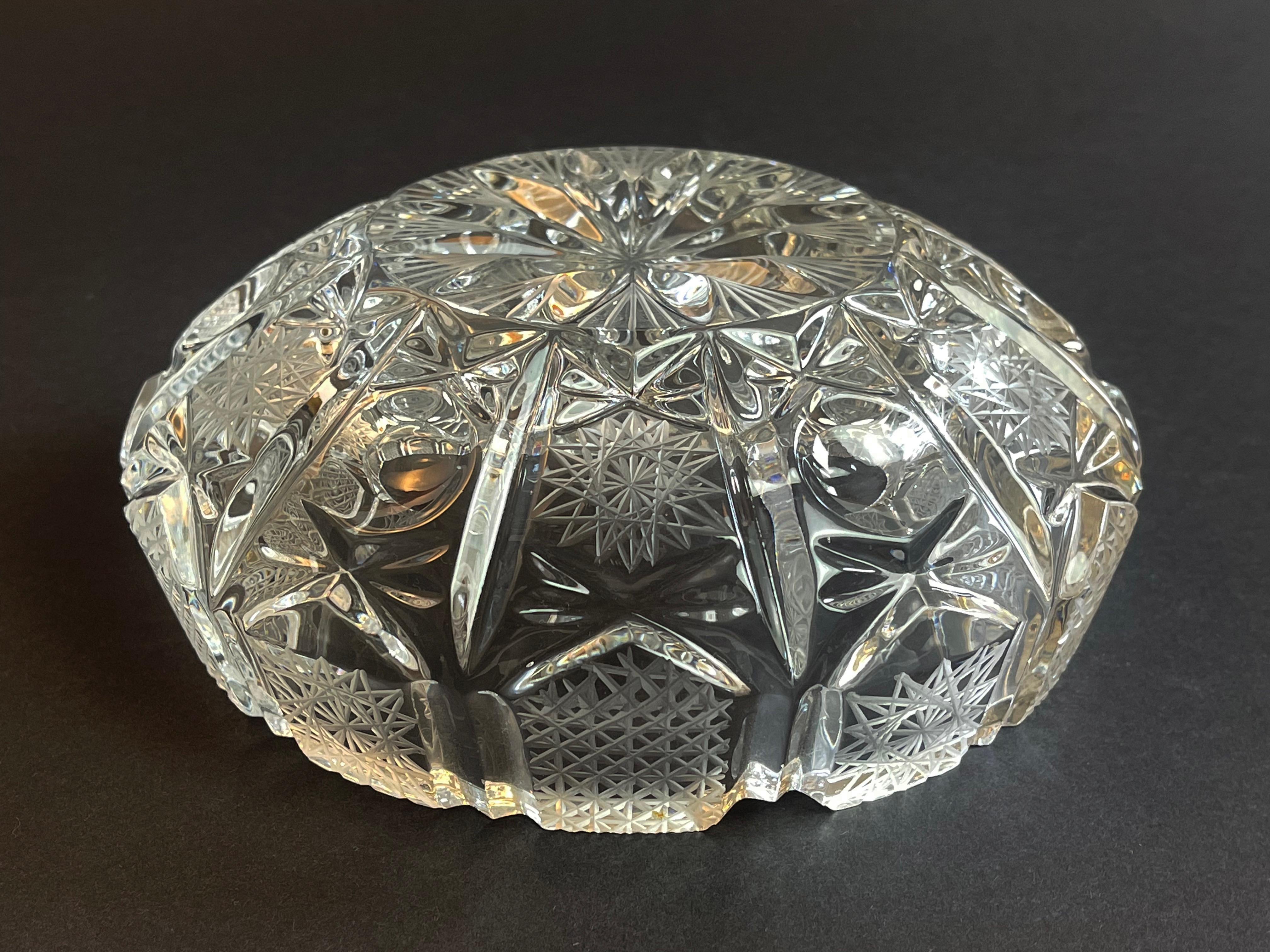 Cenicero de cristal brillante para puros Cristal tallado de Bohemia Mediados de siglo, Alemania 2