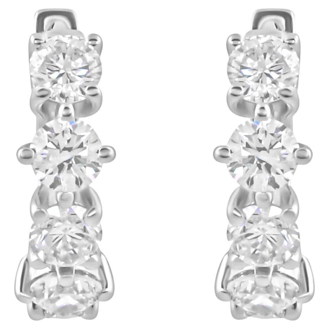 Brillantschliff 1.12Kt Diamant Huggies Hoop Ohrringe 14K Weißgold im Angebot
