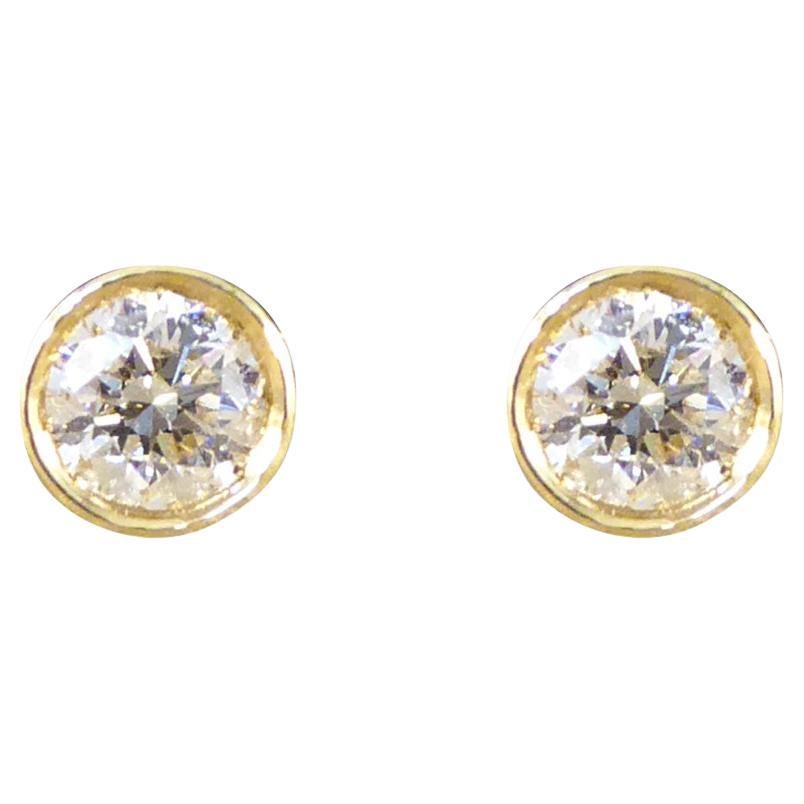 Brilliant Cut Collar Set 0.50ct Diamond Stud Earrings in 18ct Yellow Gold For Sale