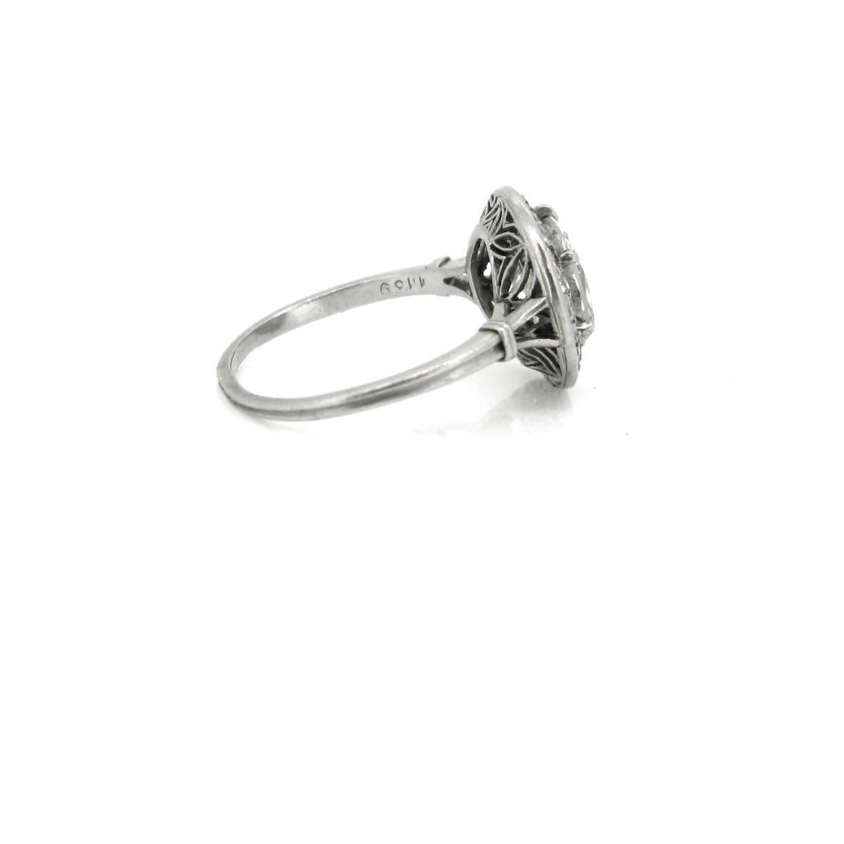 Brilliant Cut Diamond Art Deco French Platinum Ring In Good Condition In London, GB