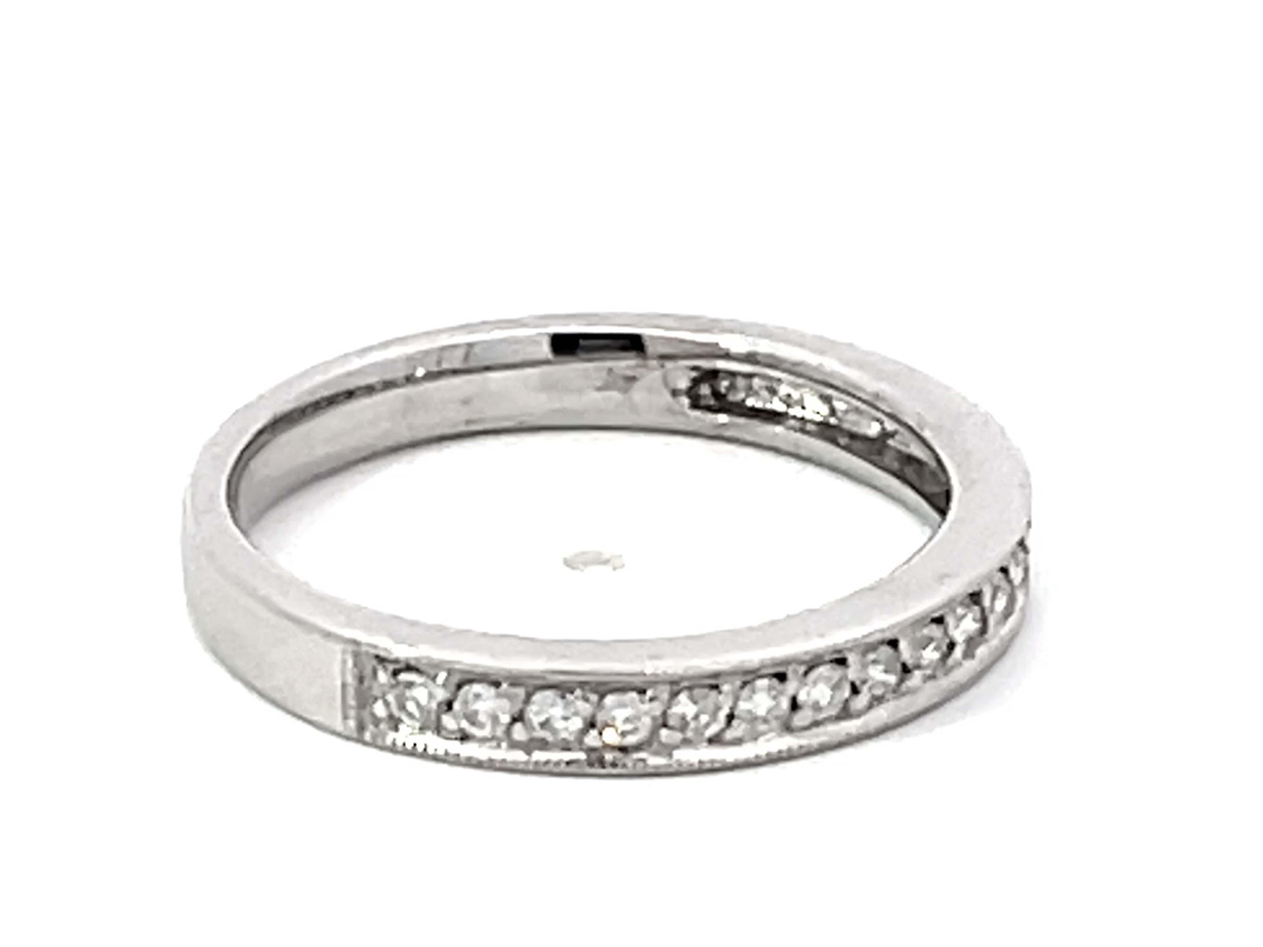 Modern Brilliant Cut Diamond Band Ring Solid 14k White Gold For Sale
