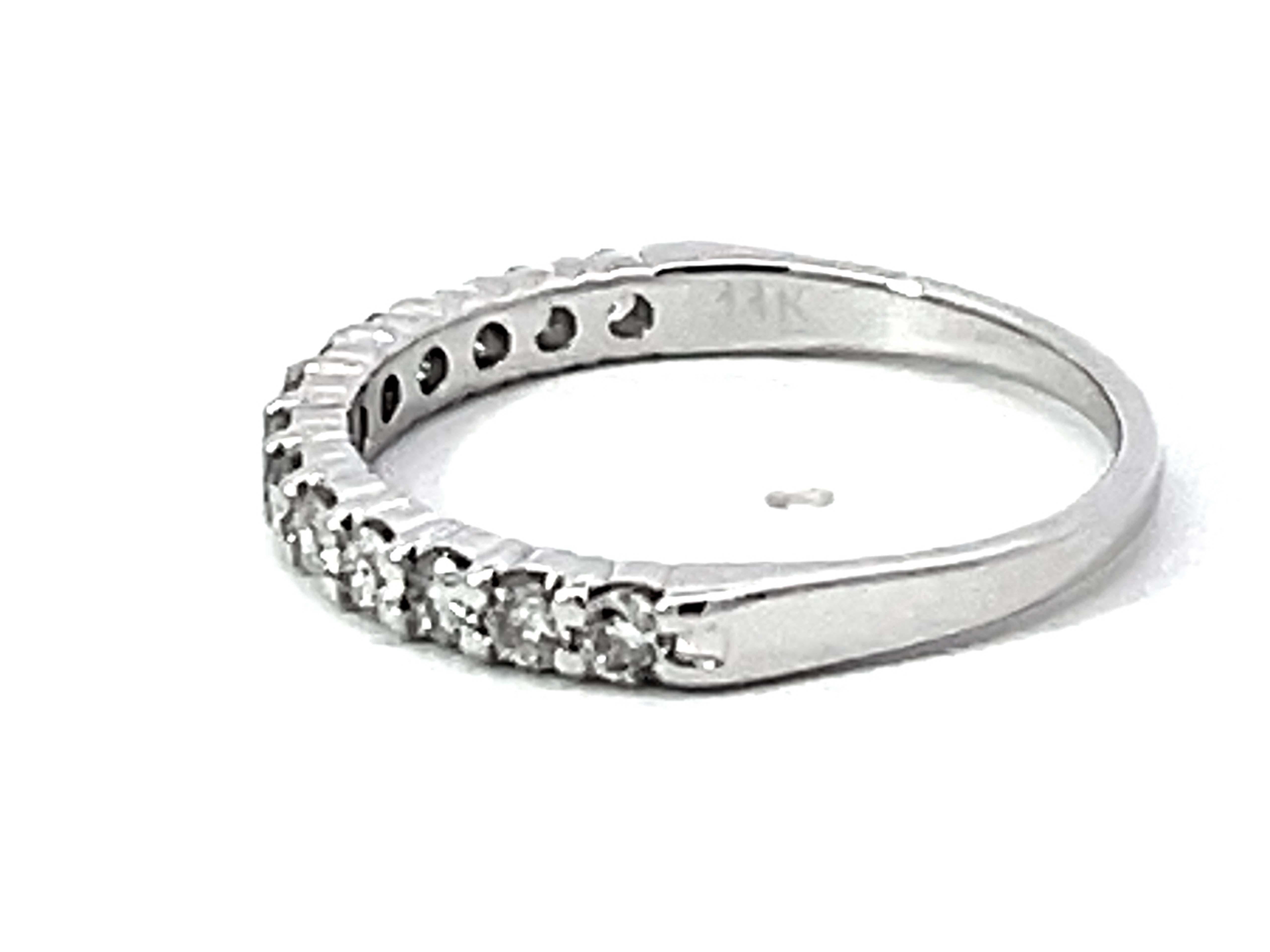 Brilliant Cut Diamond Band Ring Solid 14k White Gold For Sale 1