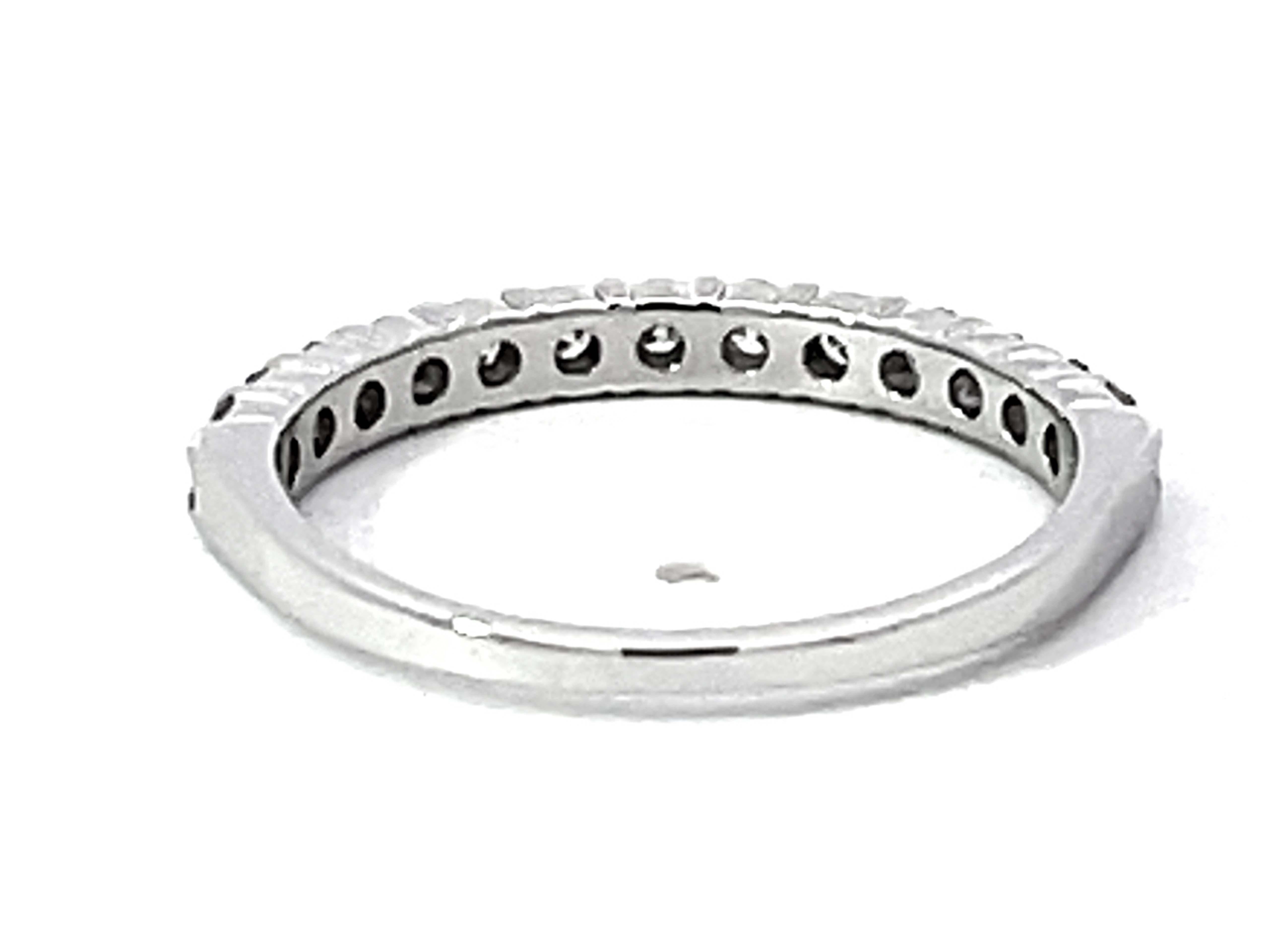 Brilliant Cut Diamond Band Ring Solid 14k White Gold For Sale 2