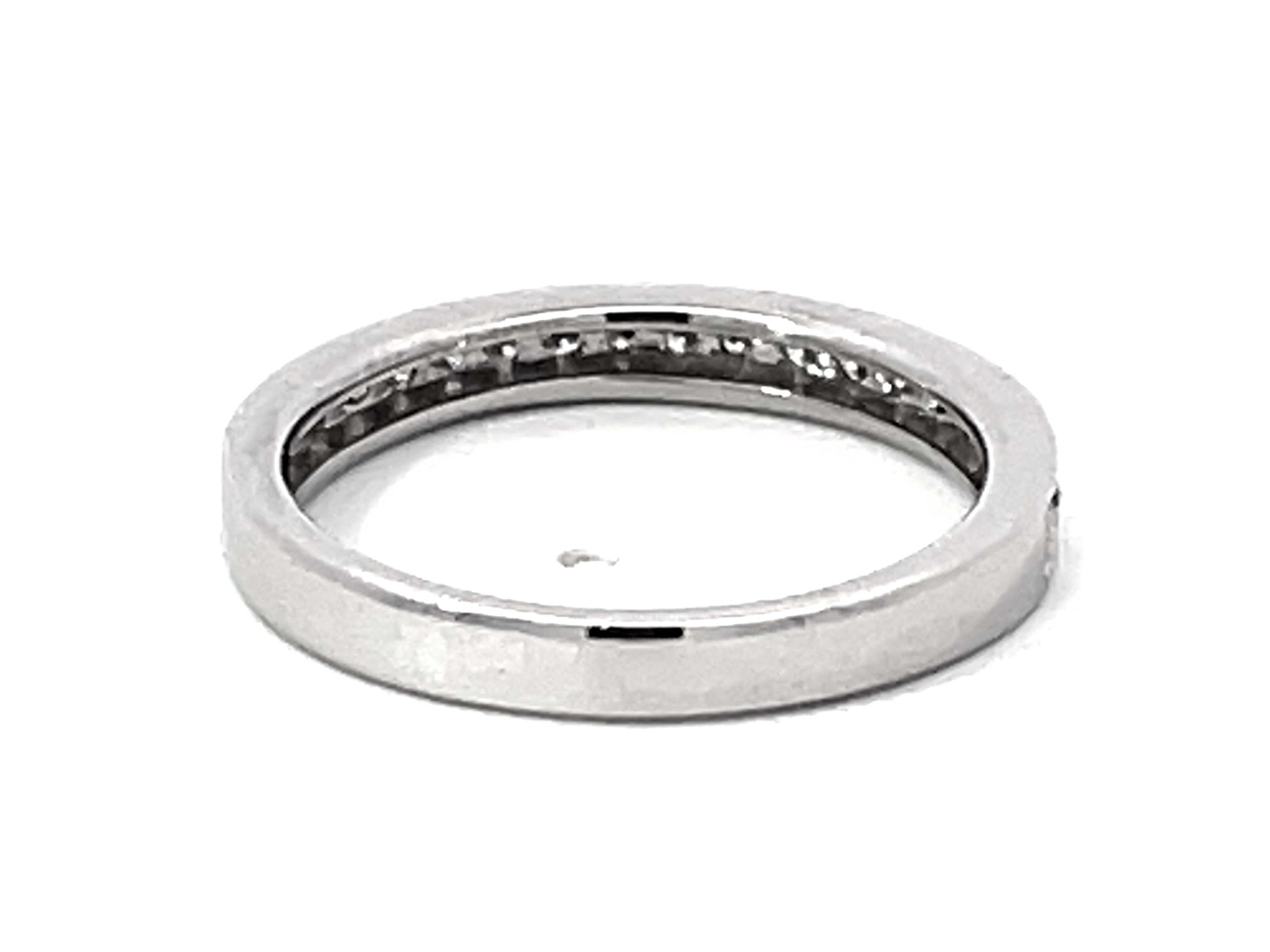 Brilliant Cut Diamond Band Ring Solid 14k White Gold For Sale 2