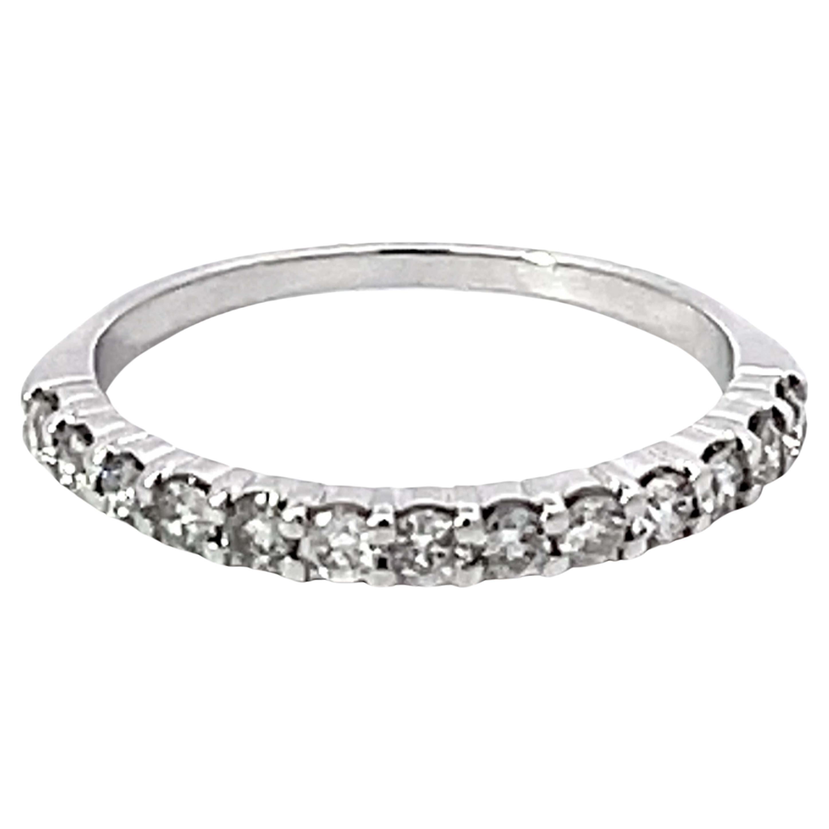 Brilliant Cut Diamond Band Ring Solid 14k White Gold For Sale