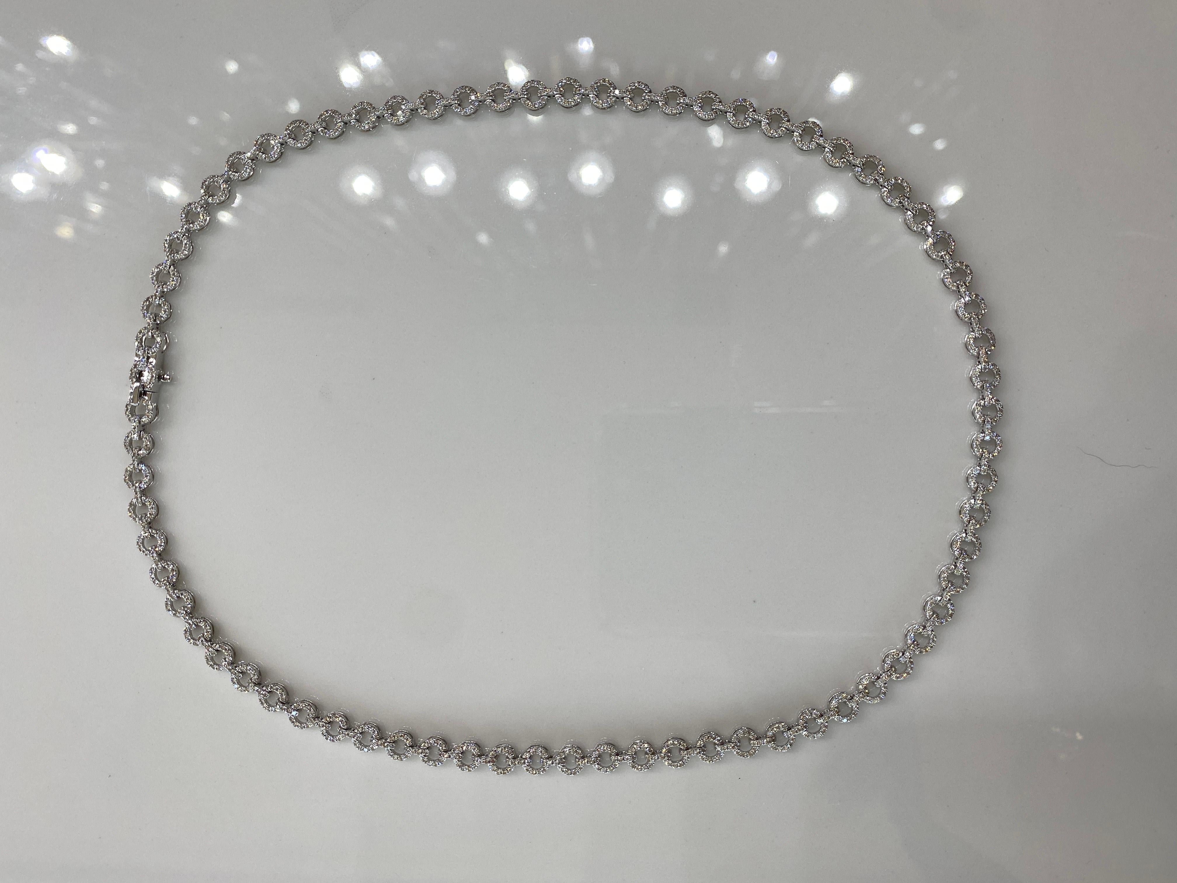 Women's or Men's Brilliant Cut Diamond Circle Link Necklace 17 inch For Sale
