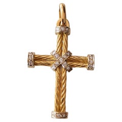 Brilliant Cut Diamond Cross 18k Gold Pendant