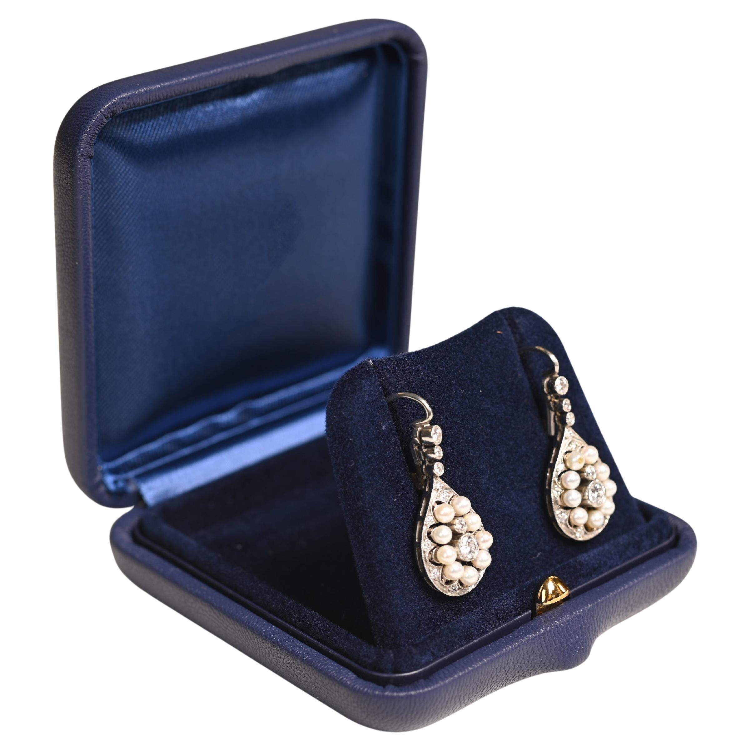 Boucles d'oreilles diamant taille brillant (environ 0,5 carats), halo de perles, platine