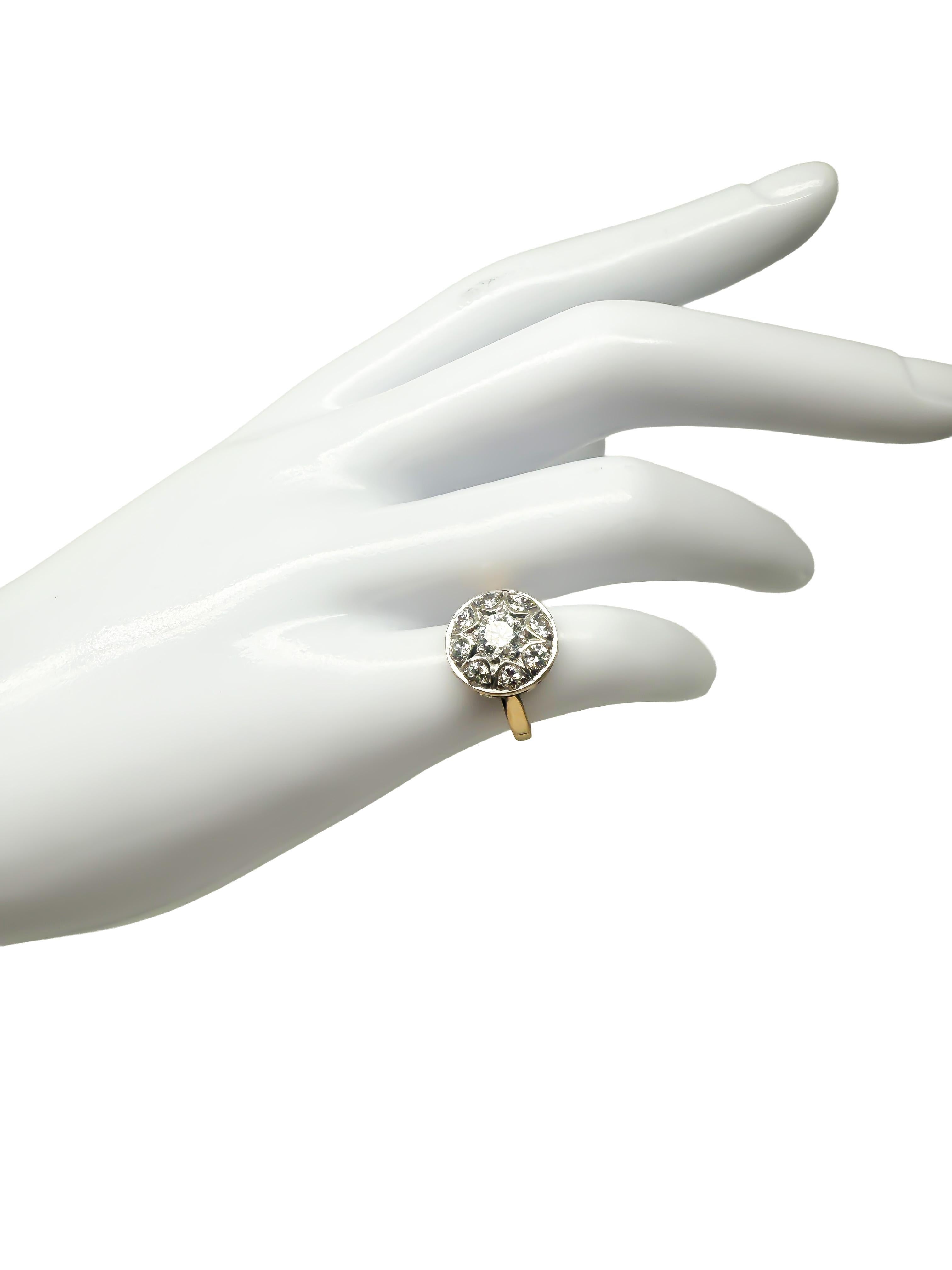 Women's Brilliant-cut diamond ring in 18K yellow gold For Sale