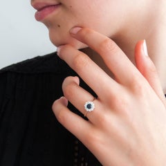 Vintage 14K Yellow Gold Blue Sapphire & Diamond Cluster Ring