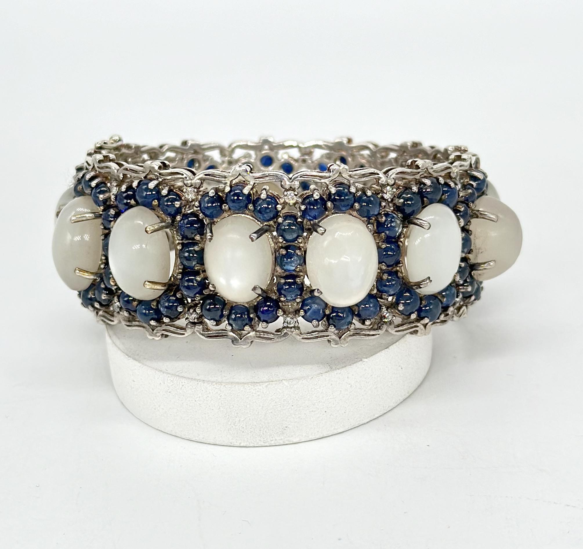 Ovales Sterlingsilber-Armband mit Diamanten im Brillantschliff, Mondstein und blauem Saphir für Damen oder Herren im Angebot