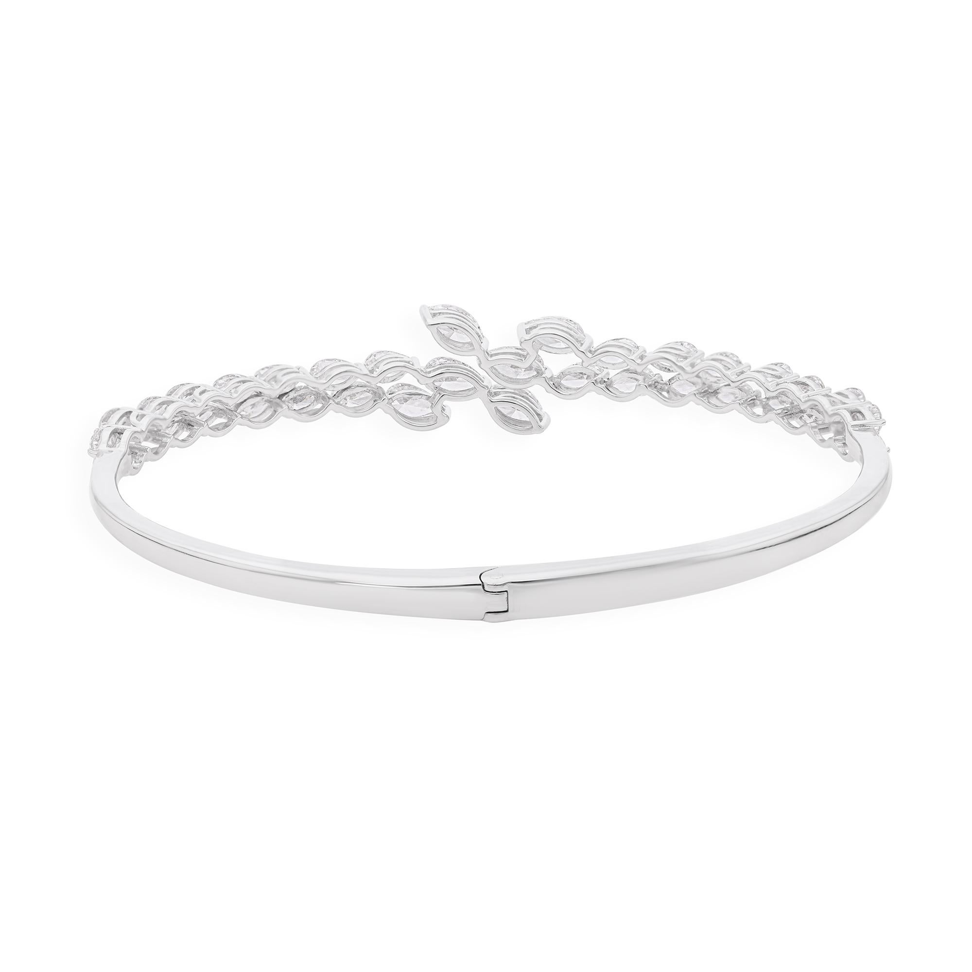 Brillantschliff Naturdiamant Floral Armreif aus 18k Weißgold (Art déco) im Angebot