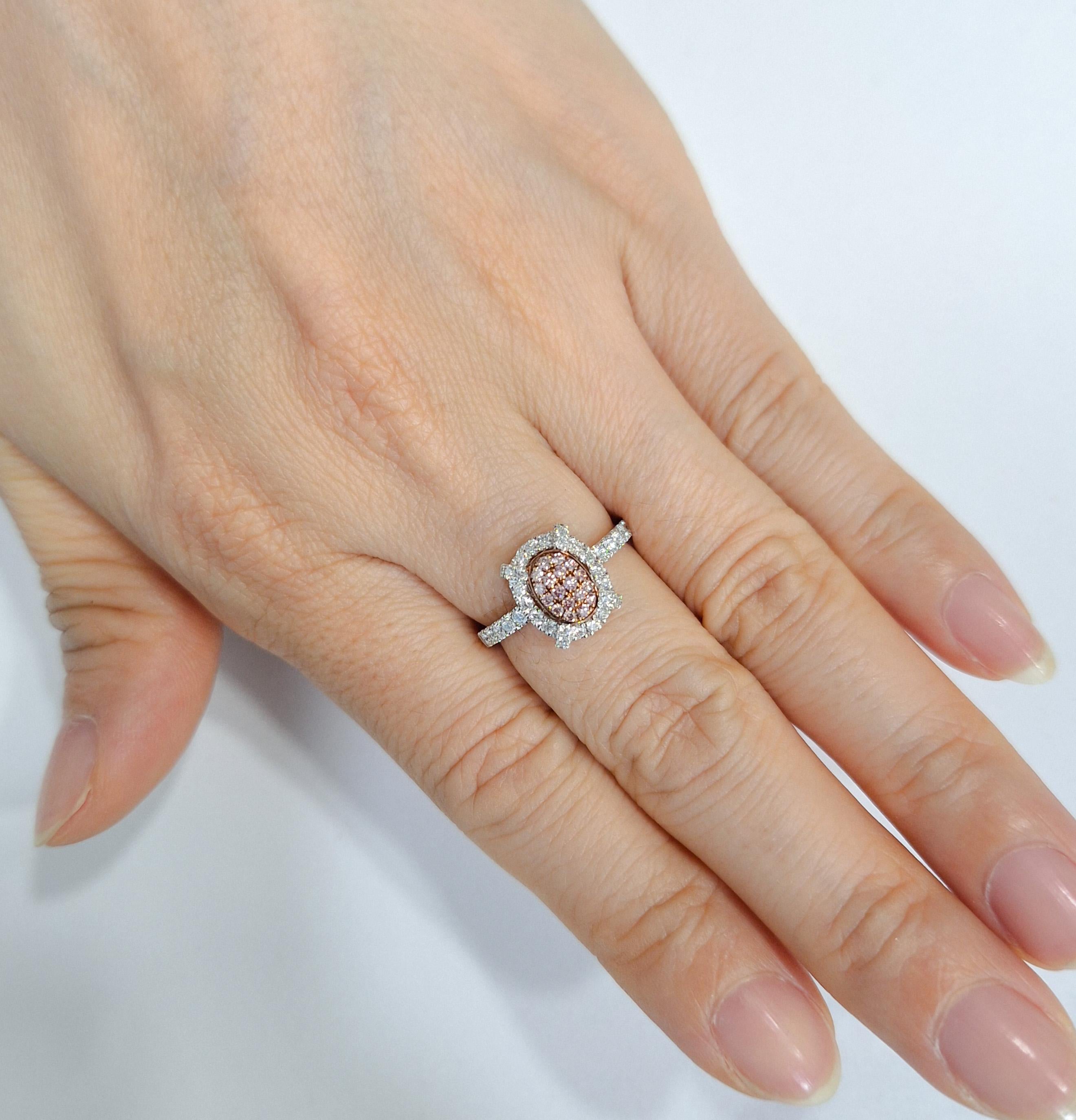 Donna Anello in oro e platino 18 carati con diamante rosa taglio brillante e diamante bianco in vendita
