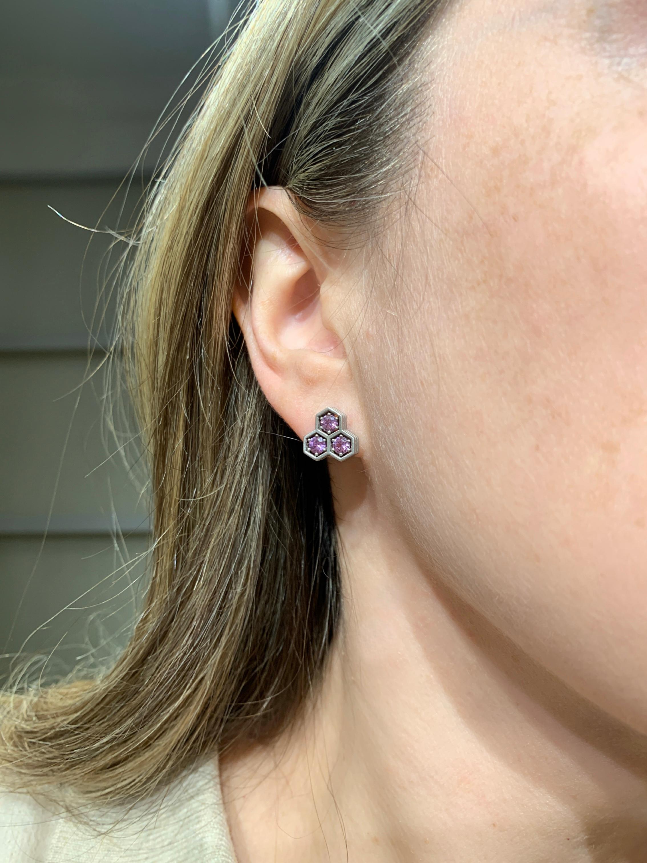 Contemporary Brilliant-Cut Pink Sapphire Triple Hex White Gold Stud Earrings, Roule & Co 2022 For Sale