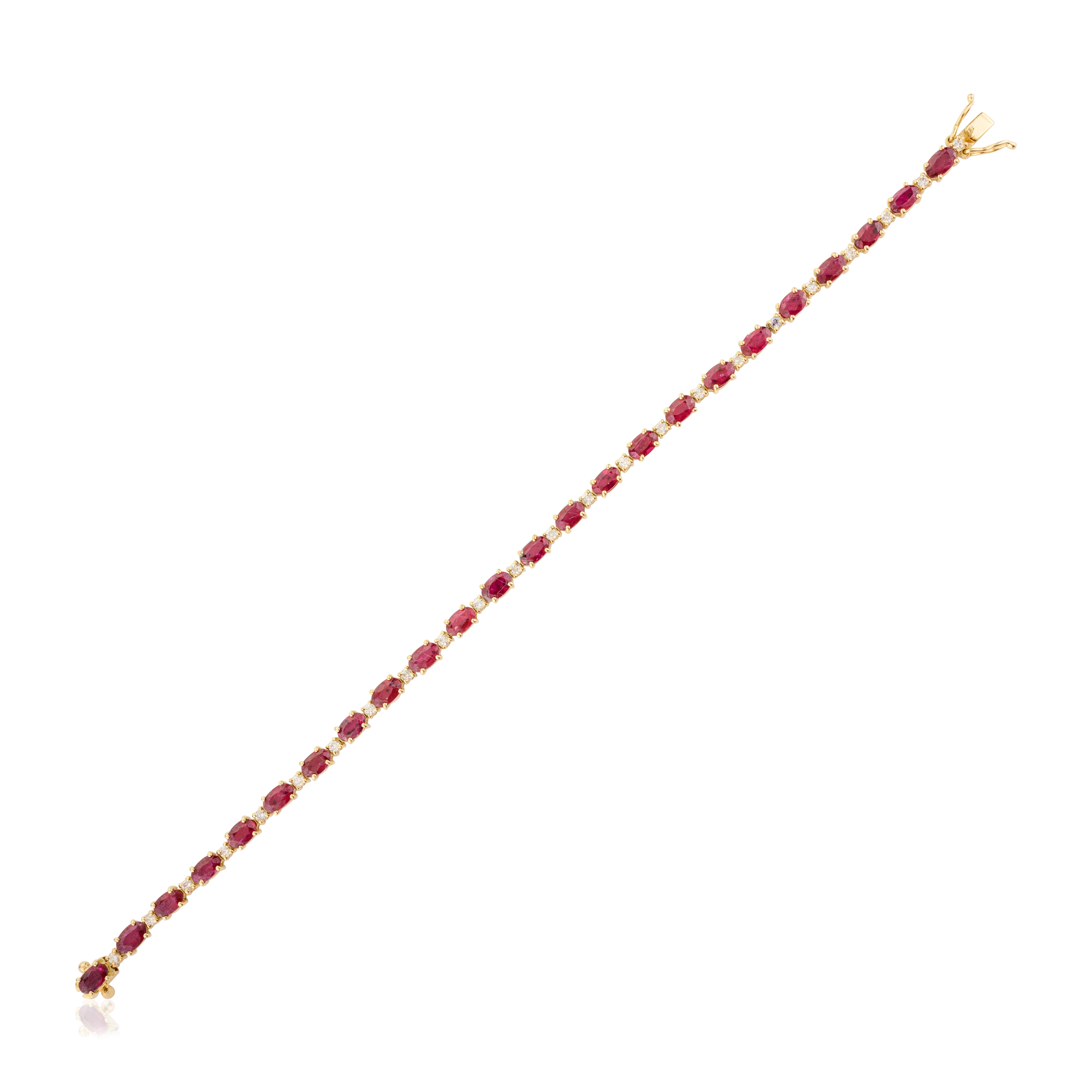 Modern Brilliant Cut Ruby Diamond Wedding Bracelet for Mom in 18k Solid Yellow Gold For Sale