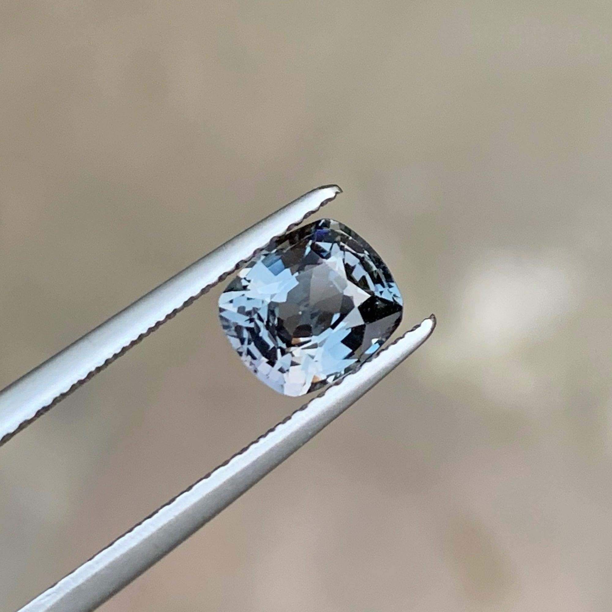 loose grey spinel