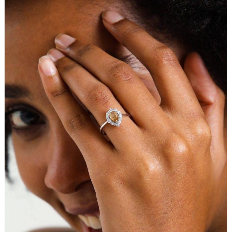 Women's 0.65ct Fancy Orangish Yellow Diamond Ring For Sale