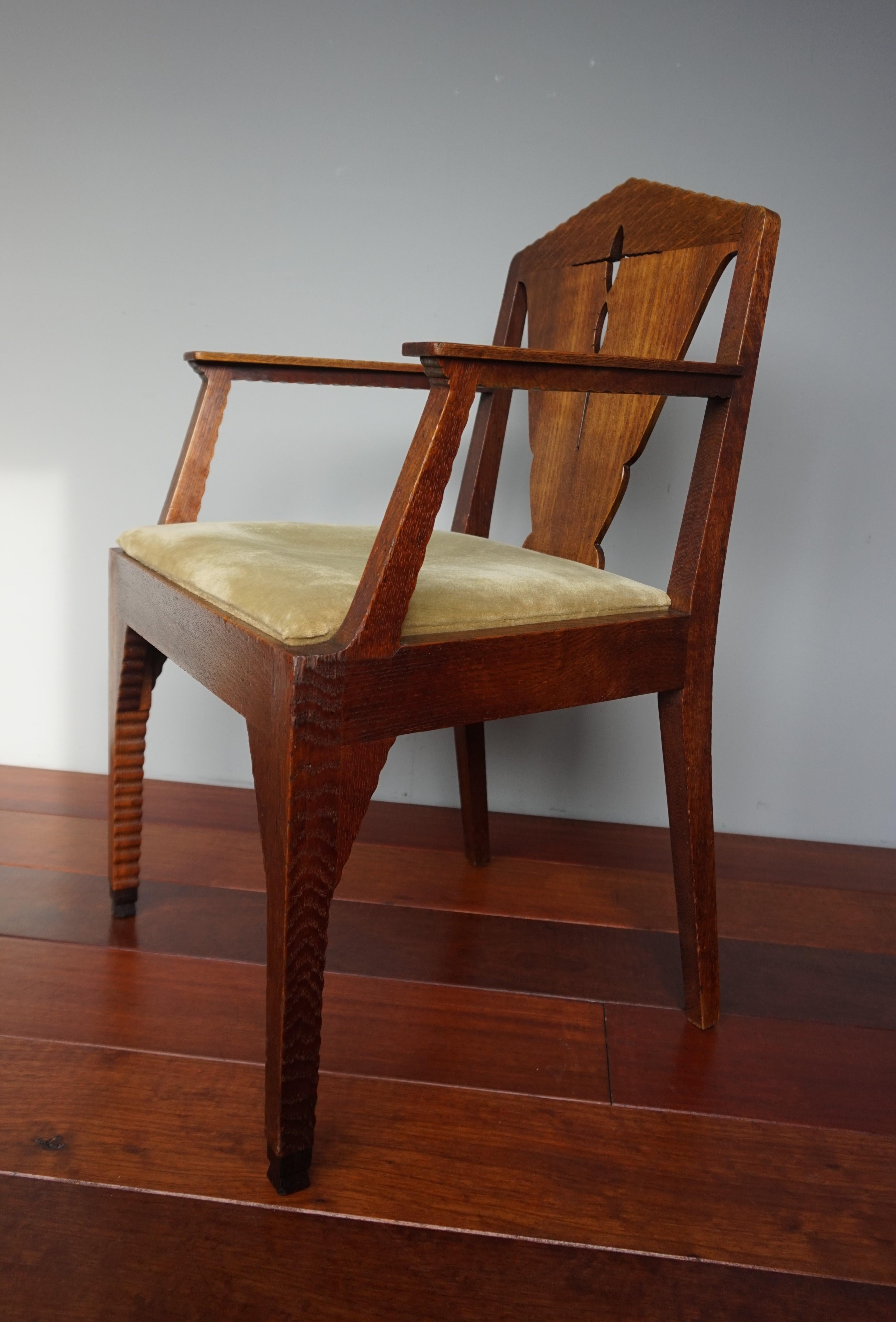 Brilliant Design Dutch Arts & Crafts Oak Desk Chair w. Original Upholstery 1910s For Sale 10