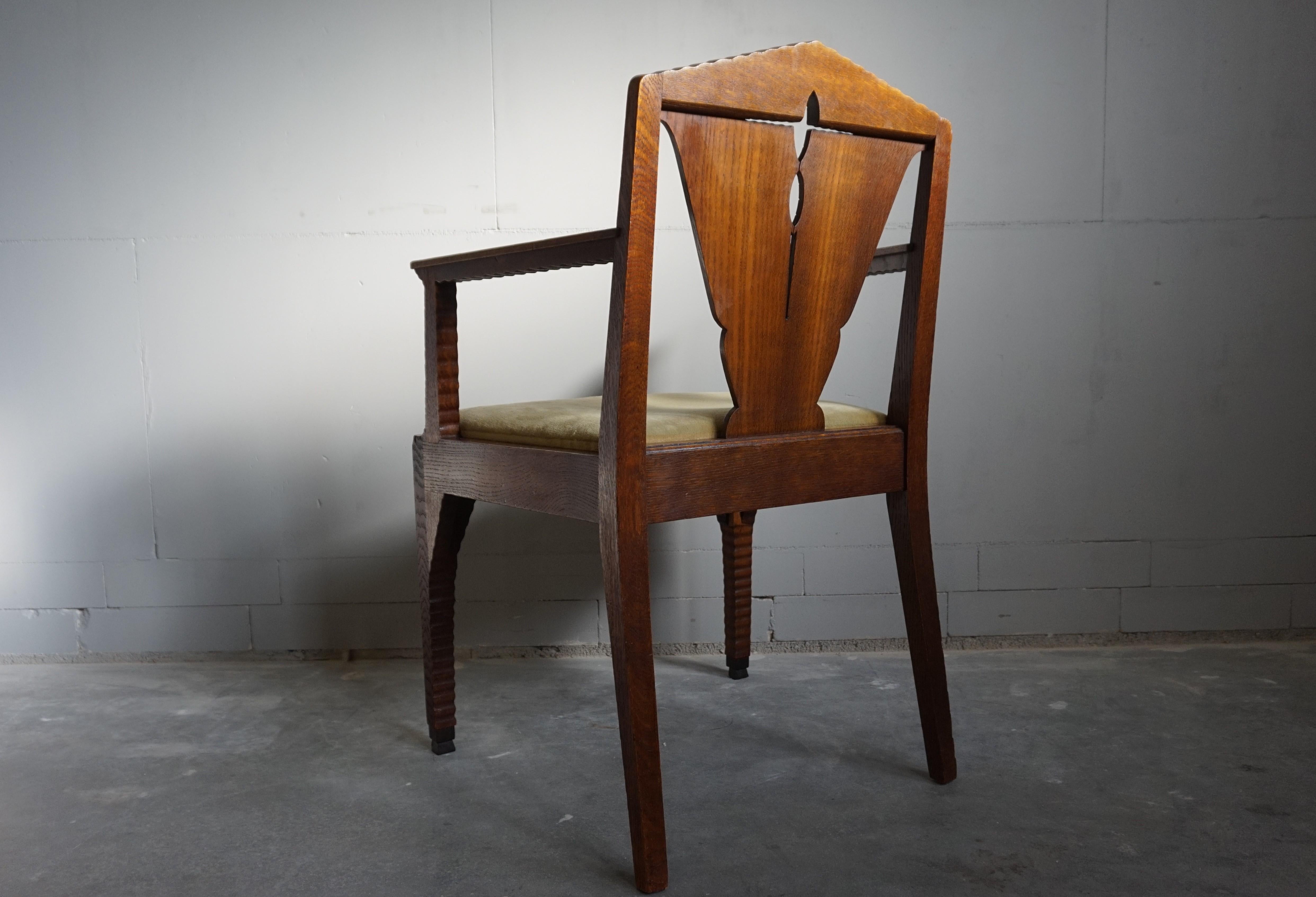 Brilliant Design Dutch Arts & Crafts Oak Desk Chair w. Original Upholstery 1910s For Sale 1